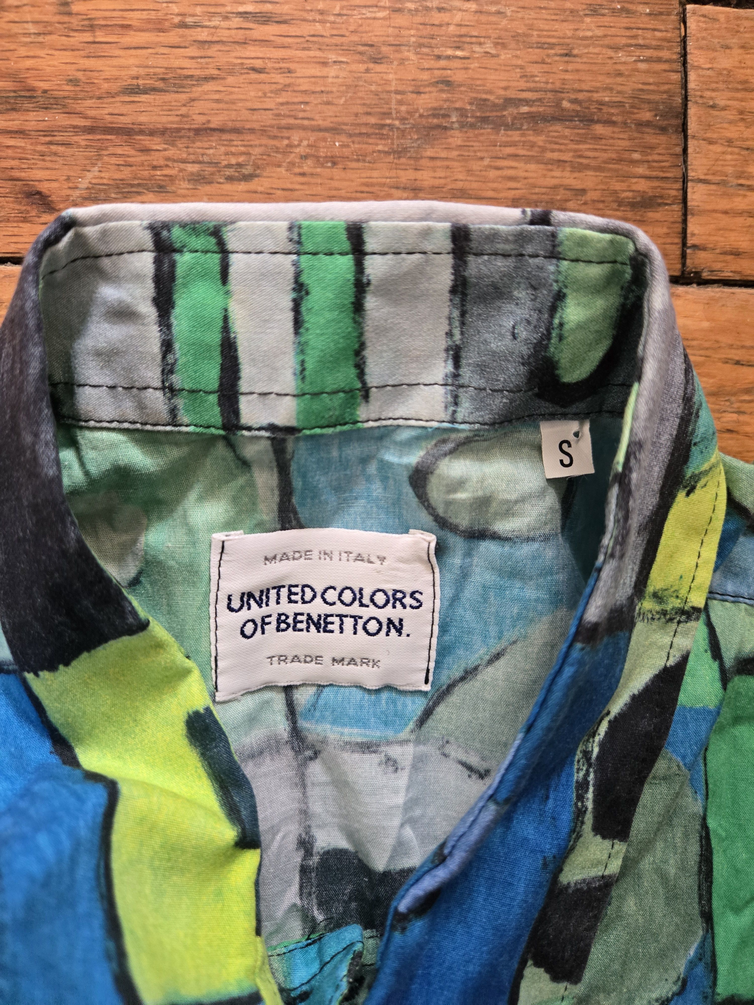 United Colors Of Benetton Vtg Benetton S Green Short Sleeve Button Up Made in Italy Size US S / EU 44-46 / 1 - 2 Thumbnail