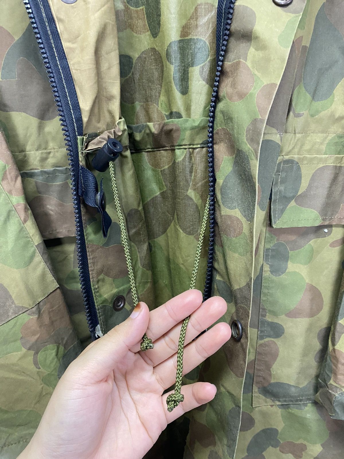 Vintage Vintage Camo Parka Jacket Size US XL / EU 56 / 4 - 13 Thumbnail