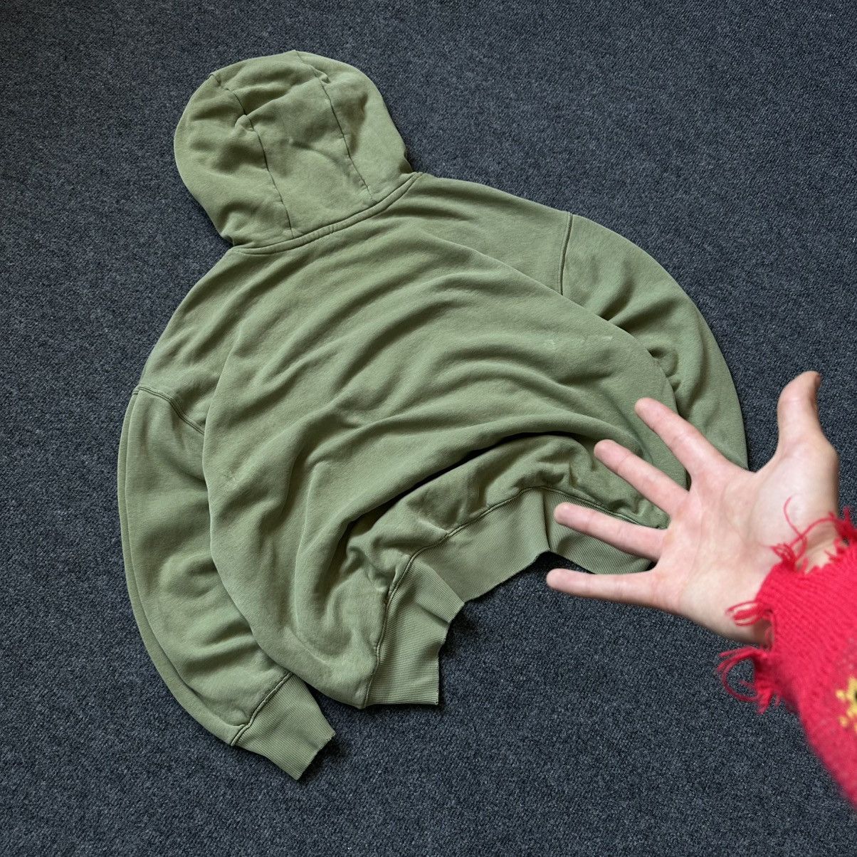Y/Project VTG Nike Hoodie Centre Logo Size L Trashed Olive 00s USA Hyp Size US L / EU 52-54 / 3 - 5 Thumbnail