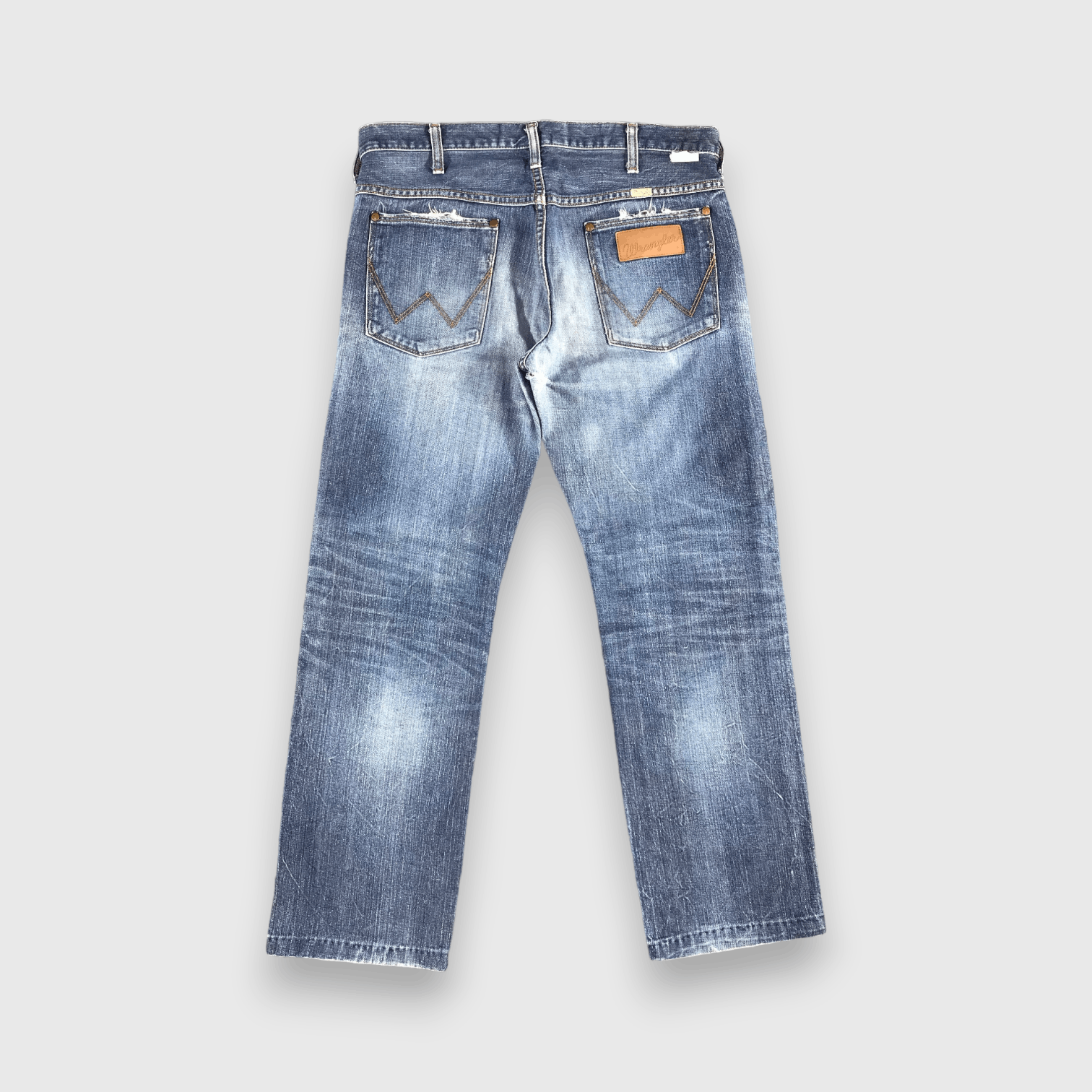 Vintage Vintage Blue Wash Wrangler Jeans-J1891 Size US 35 - 2 Thumbnail