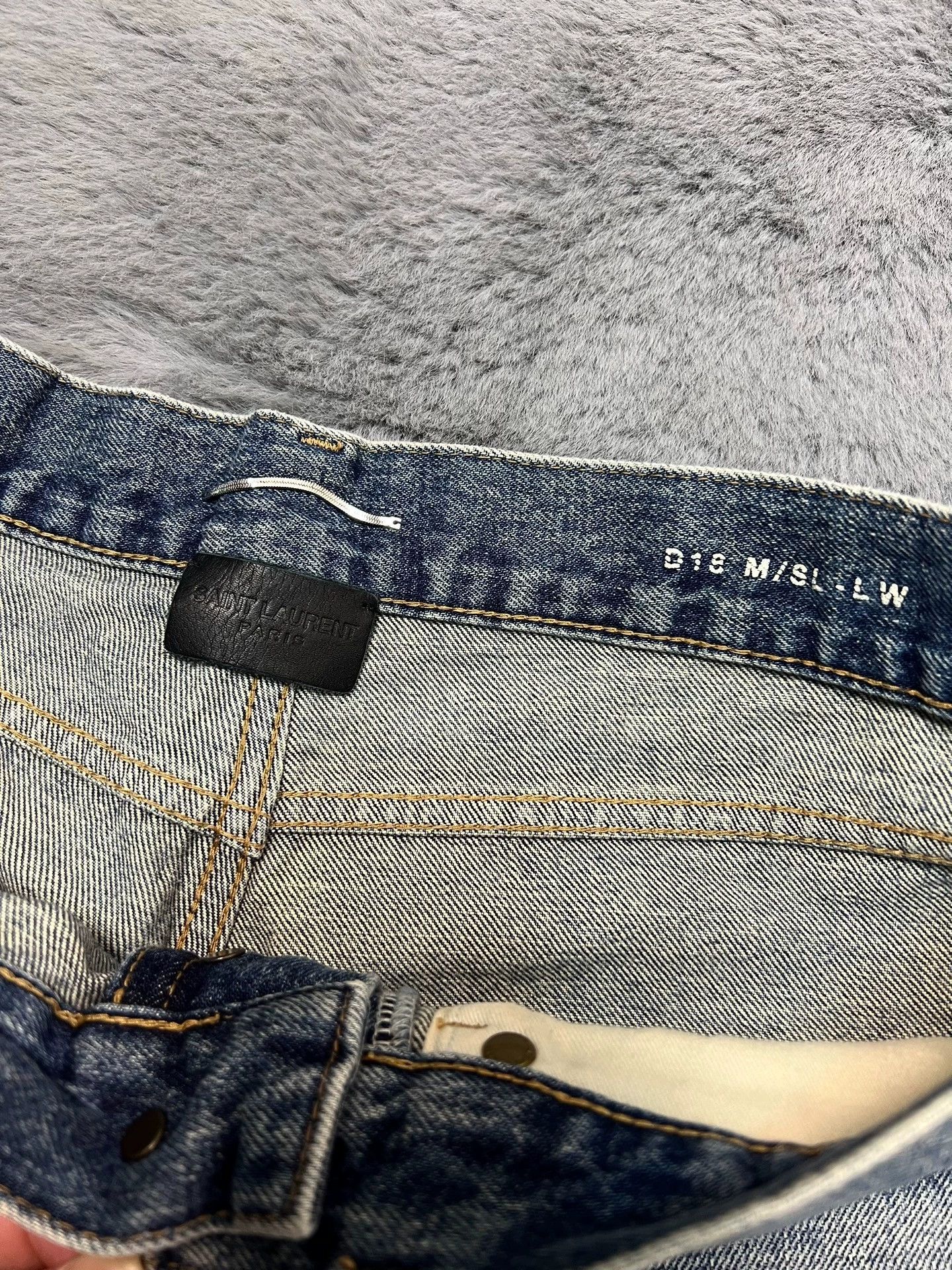 Saint Laurent Paris Saint Laurent SLP light blue washed slim straight jeans Size US 32 / EU 48 - 7 Thumbnail