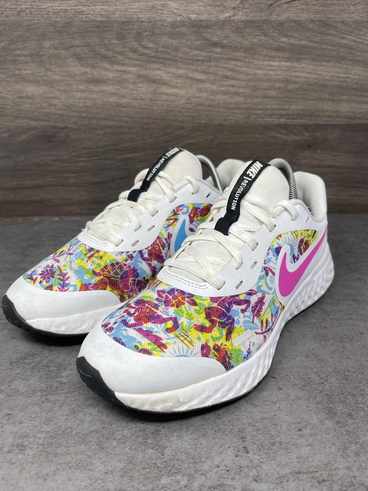 Nike Nike Revolution 5 Running Shoes Kids Size 6Y Fable Pink Size US 6 / EU 39 - 2 Thumbnail
