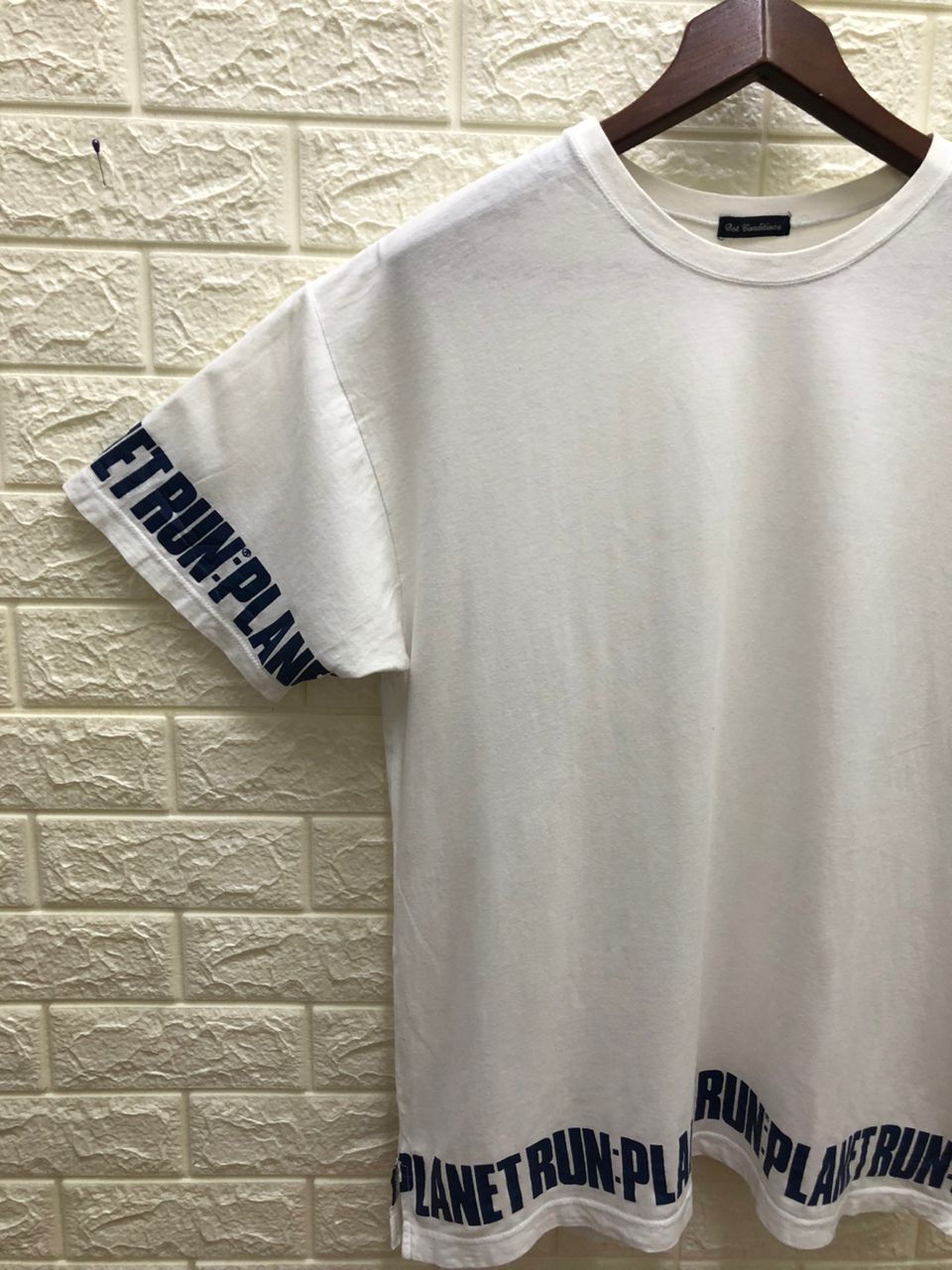 Japanese Brand vintage Planet Run shirt Size US L / EU 52-54 / 3 - 4 Thumbnail