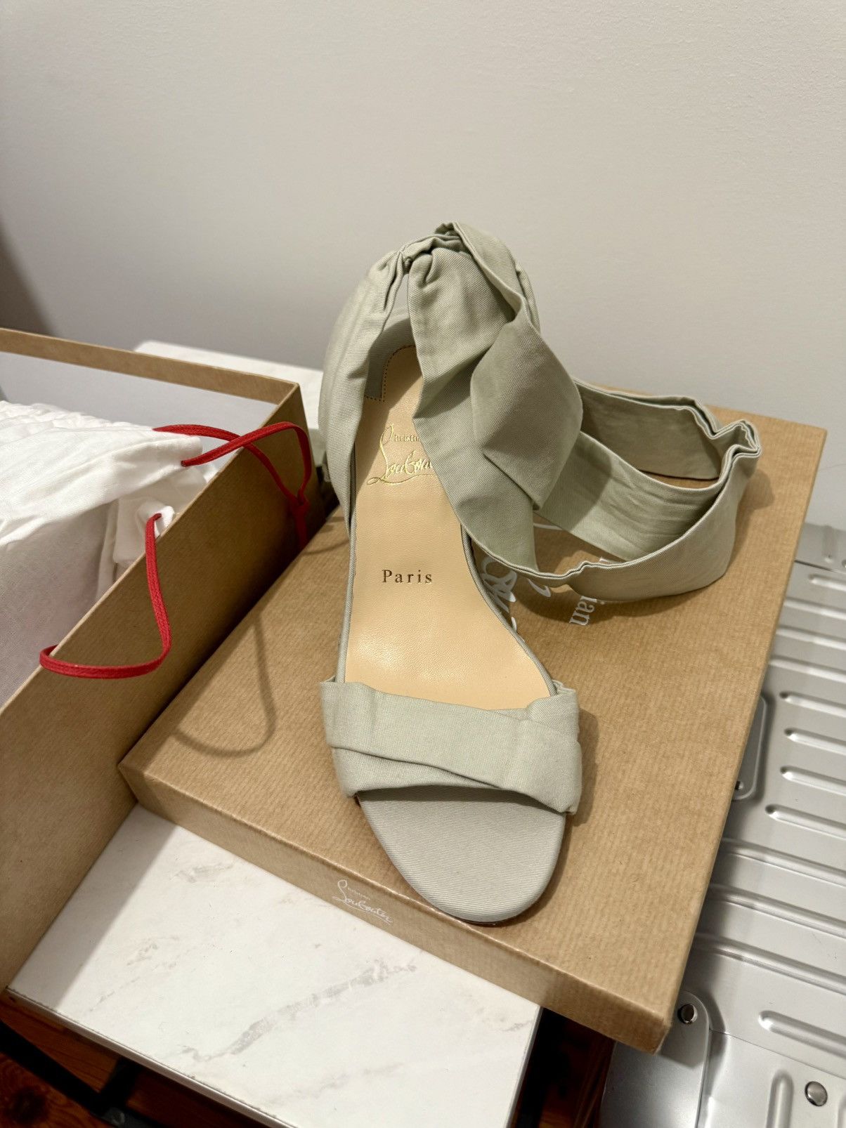 Christian Louboutin New Christian Louboutin wedge heel sandal 40 Size US 10 / IT 40 - 7 Thumbnail