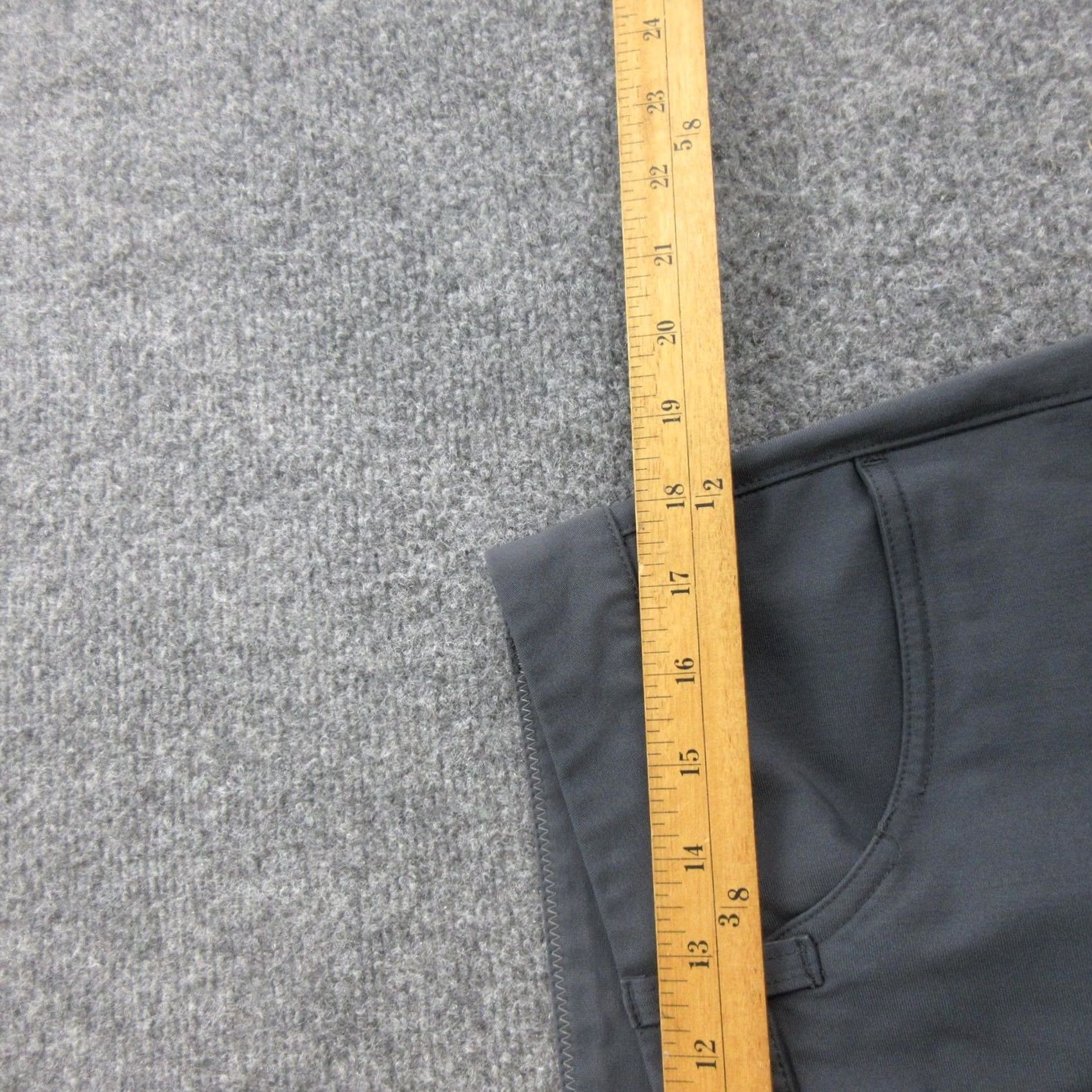 Vuori Vuori Pants Mens 36 Gray Performance Chino Golf Stretch Travel V430 Chino Pants Casual Size US 36 / EU 52 - 6 Thumbnail