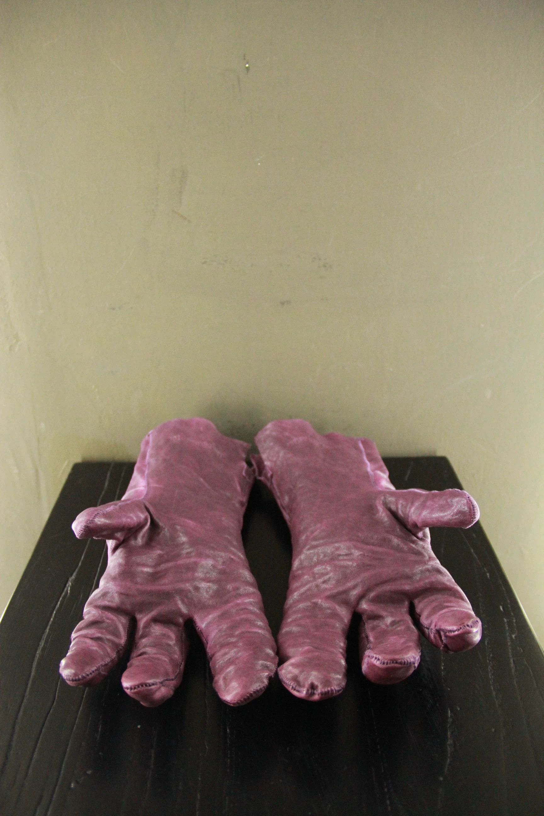Boris Bidjan Saberi Boris Bidjan Saberi Purple Gloves Scarves Men one size Size ONE SIZE - 1 Thumbnail
