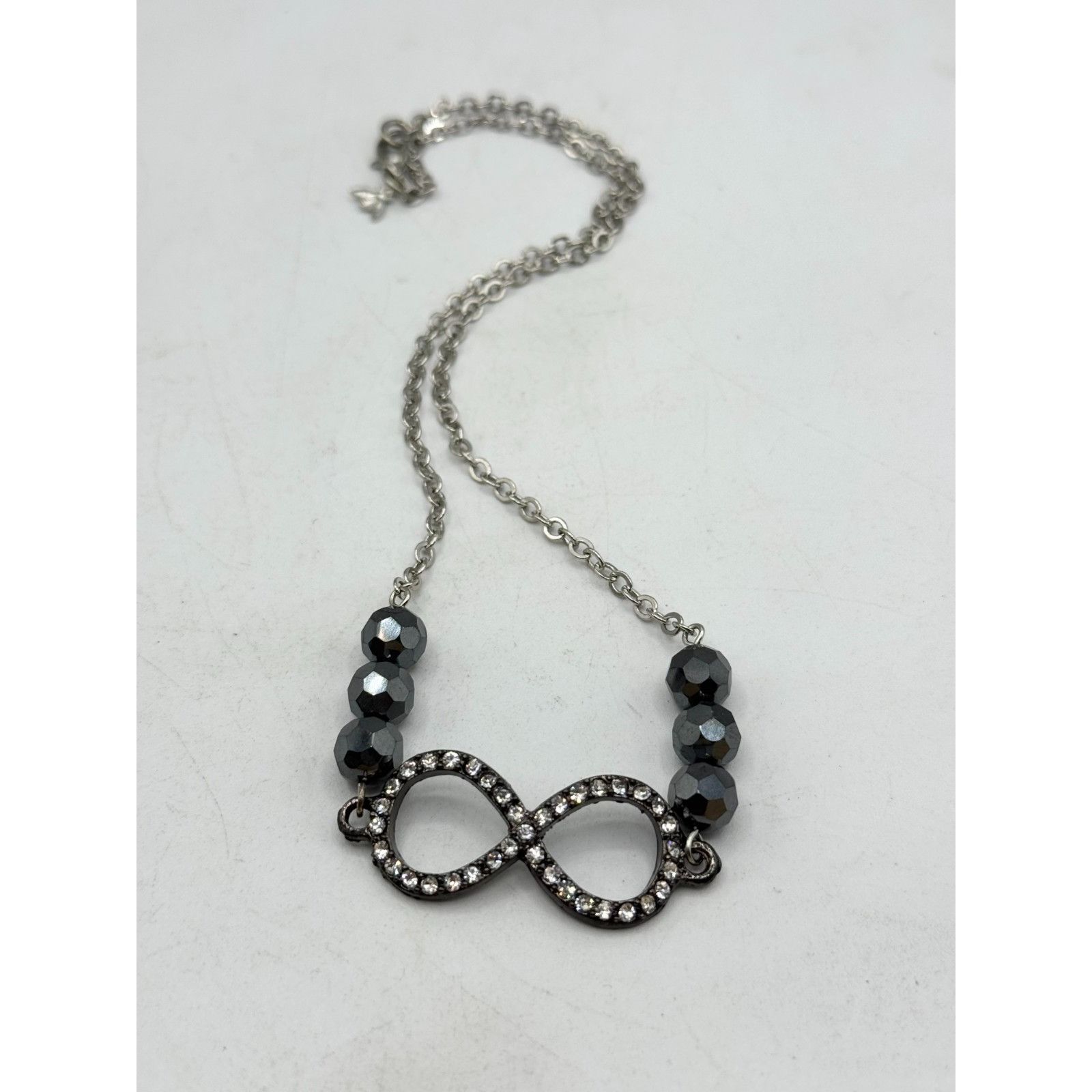 Vintage Vintage rhinestone infinity sign hematite semi precious bead Size ONE SIZE - 3 Thumbnail