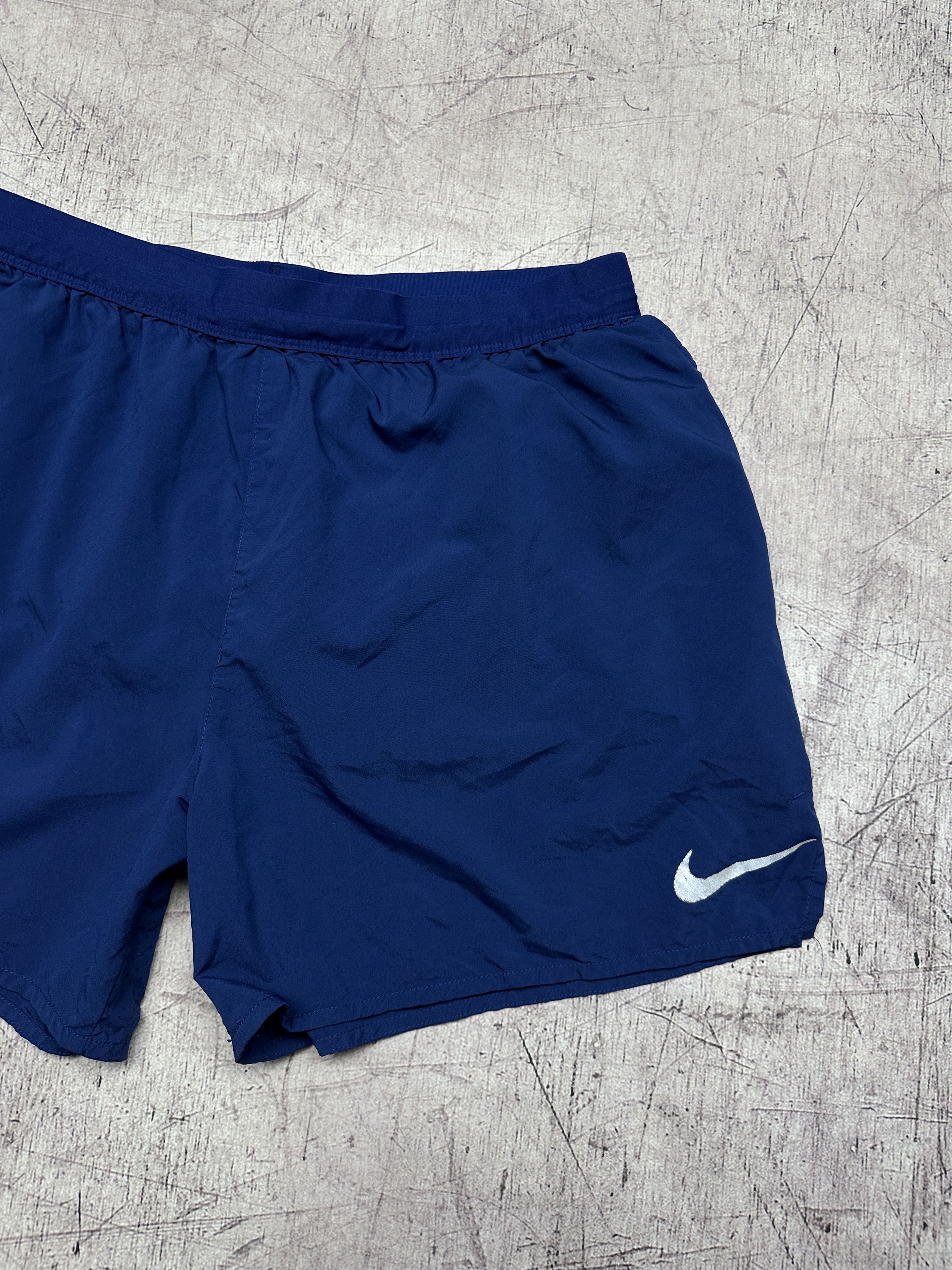 Nike Nike Dri Fit Mens Nylon Shorts Size US 36 / EU 52 - 2 Thumbnail