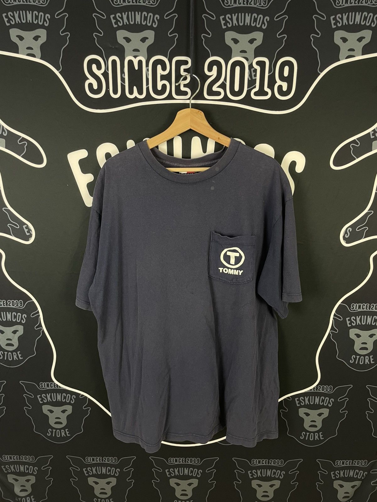 Tommy Hilfiger Vintage Tommy Hilfiger Pocket Tee Size US XL / EU 56 / 4 - 2 Thumbnail