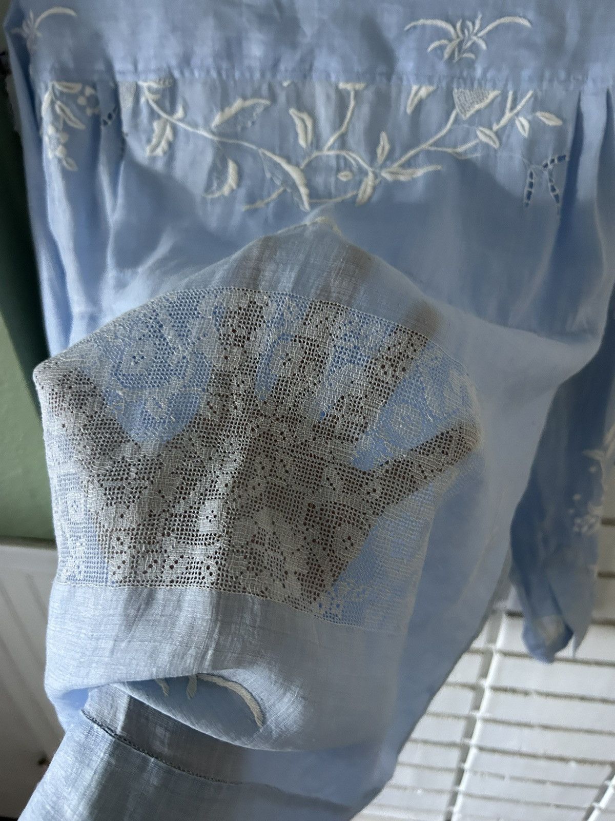 Bode Bode 1of1 Embroidered Fleur Shirt (sz XL/XXL) Size US XL / EU 56 / 4 - 5 Thumbnail