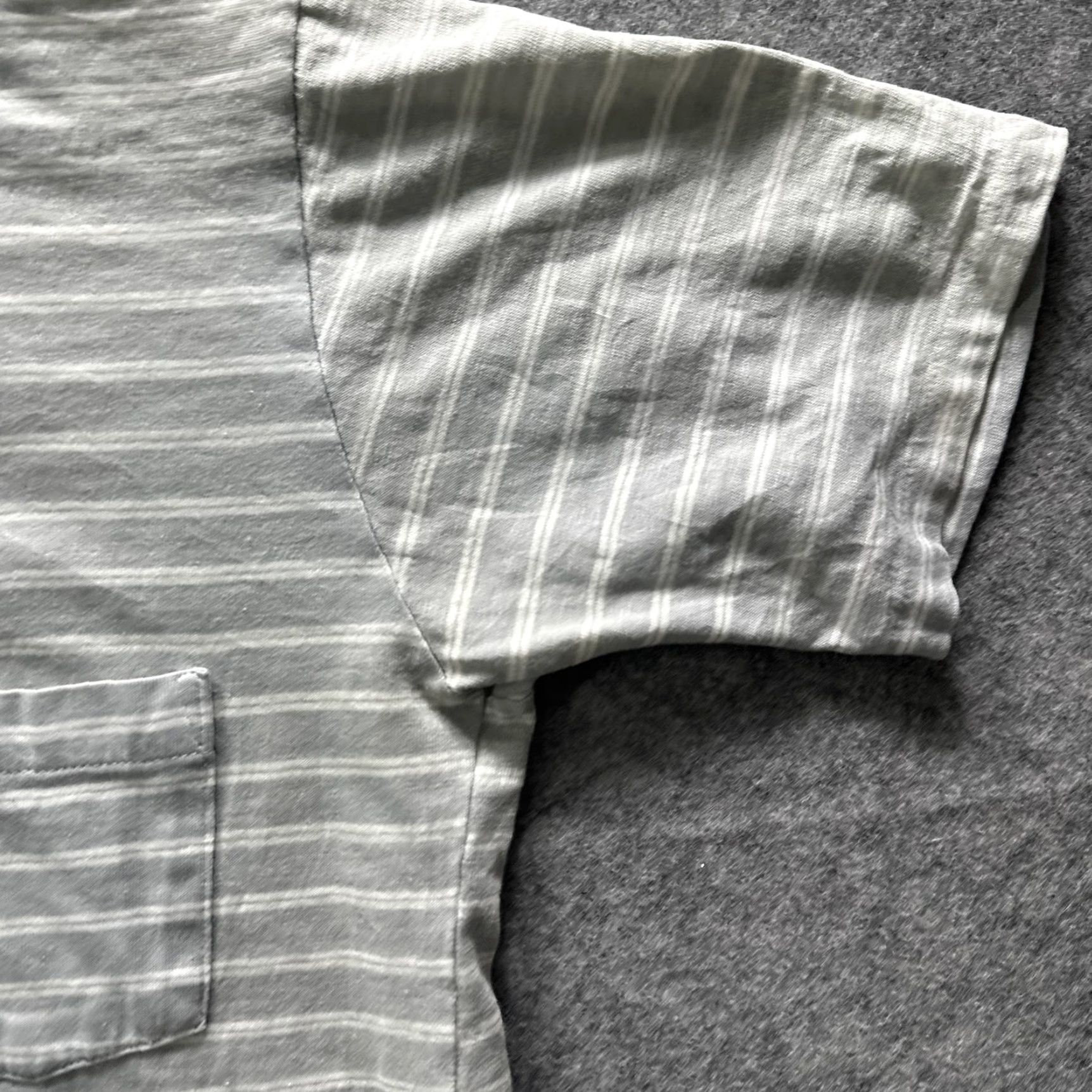 Vintage VINTAGE Royal Knight Polo Shirt Mens L Gray Striped Pocket Short Sleeve Casual Size US L / EU 52-54 / 3 - 6 Thumbnail