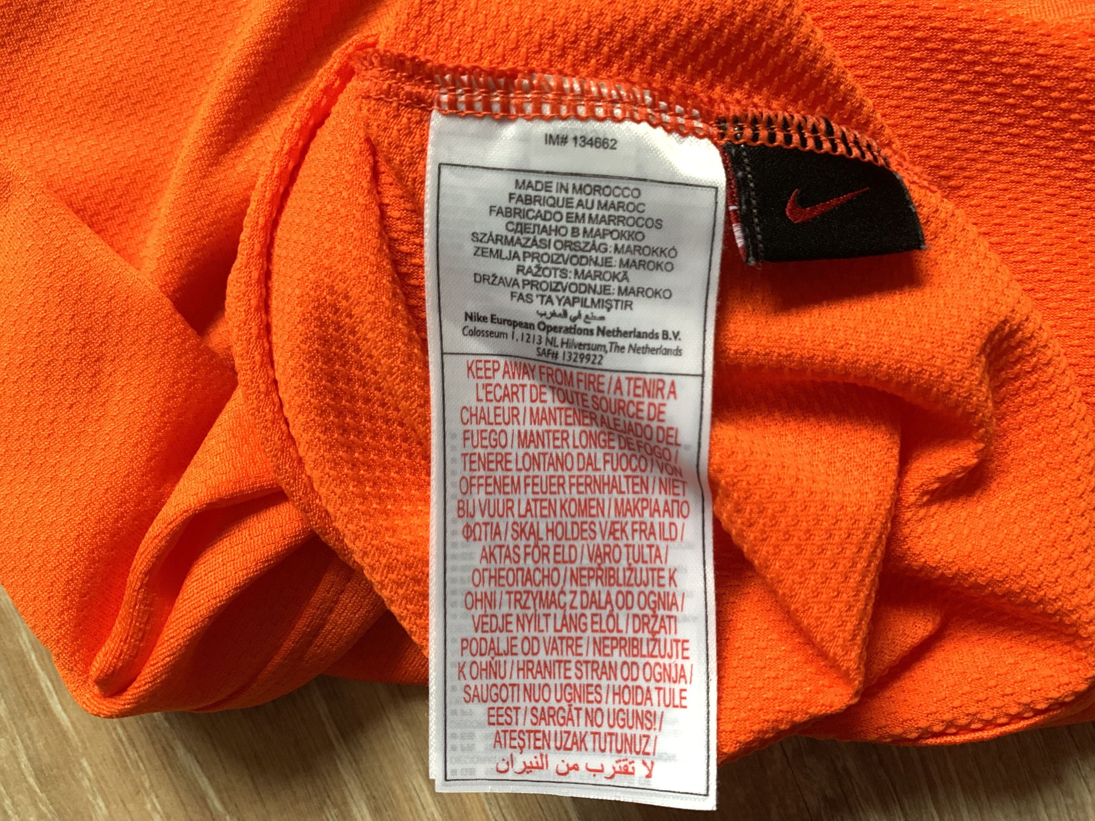 Nike × Vintage Vintage Nike Netherlands Home Shirt 2008-2010 Size US L / EU 52-54 / 3 - 10 Thumbnail