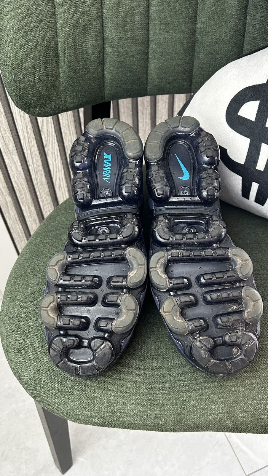 Nike NIKE VAPORMAX PLUS TN BLUE size 8.5 Size US 8.5 / EU 41-42 - 5 Thumbnail