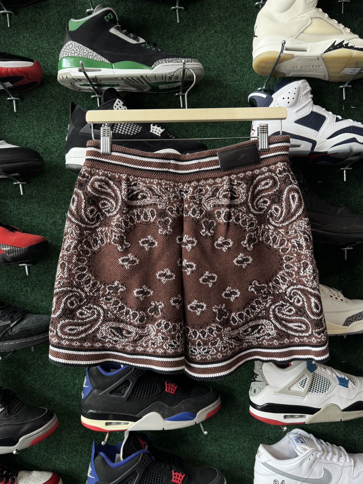 Amiri Amiri Bandana Brown Shorts Size US 30 / EU 46 - 2 Thumbnail