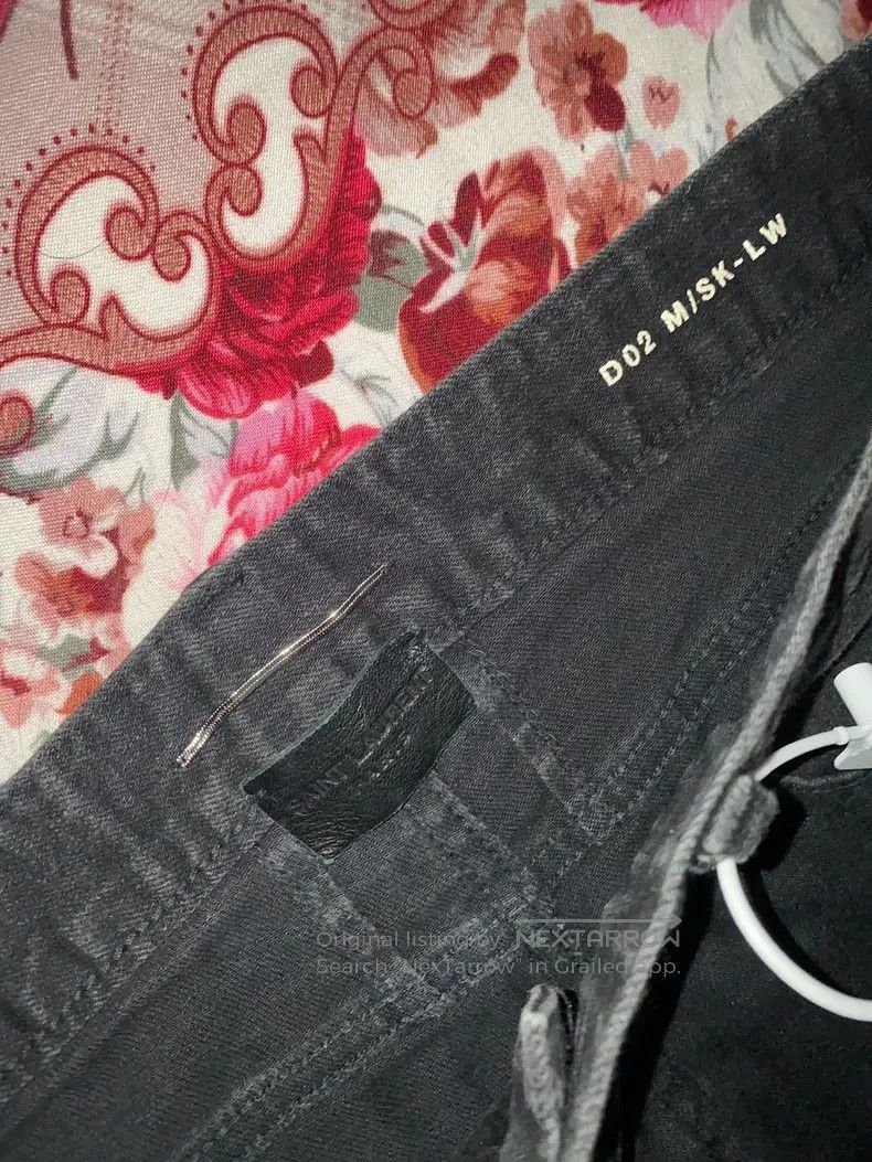 Saint Laurent Paris Saint Laurent Paris Wash cut hole denim pants size 31 i Size US 31 - 5 Thumbnail
