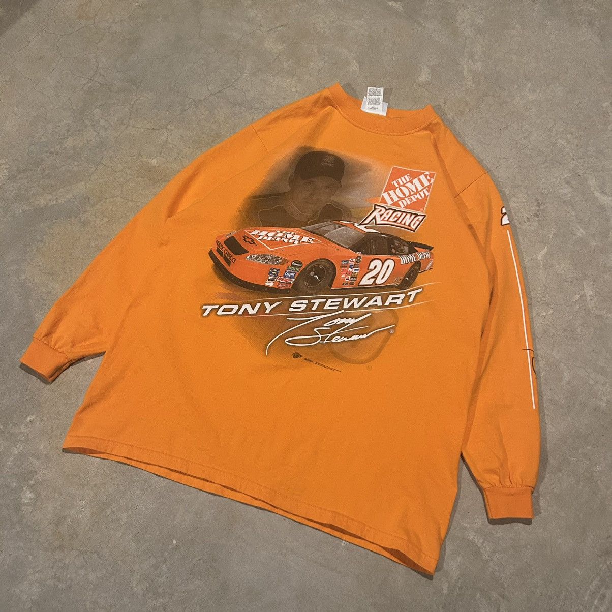 NASCAR × Vintage Crazy Vintage Y2K Nascar Tony Stewart Home Depot Racing Tee Size US L / EU 52-54 / 3 - 2 Thumbnail