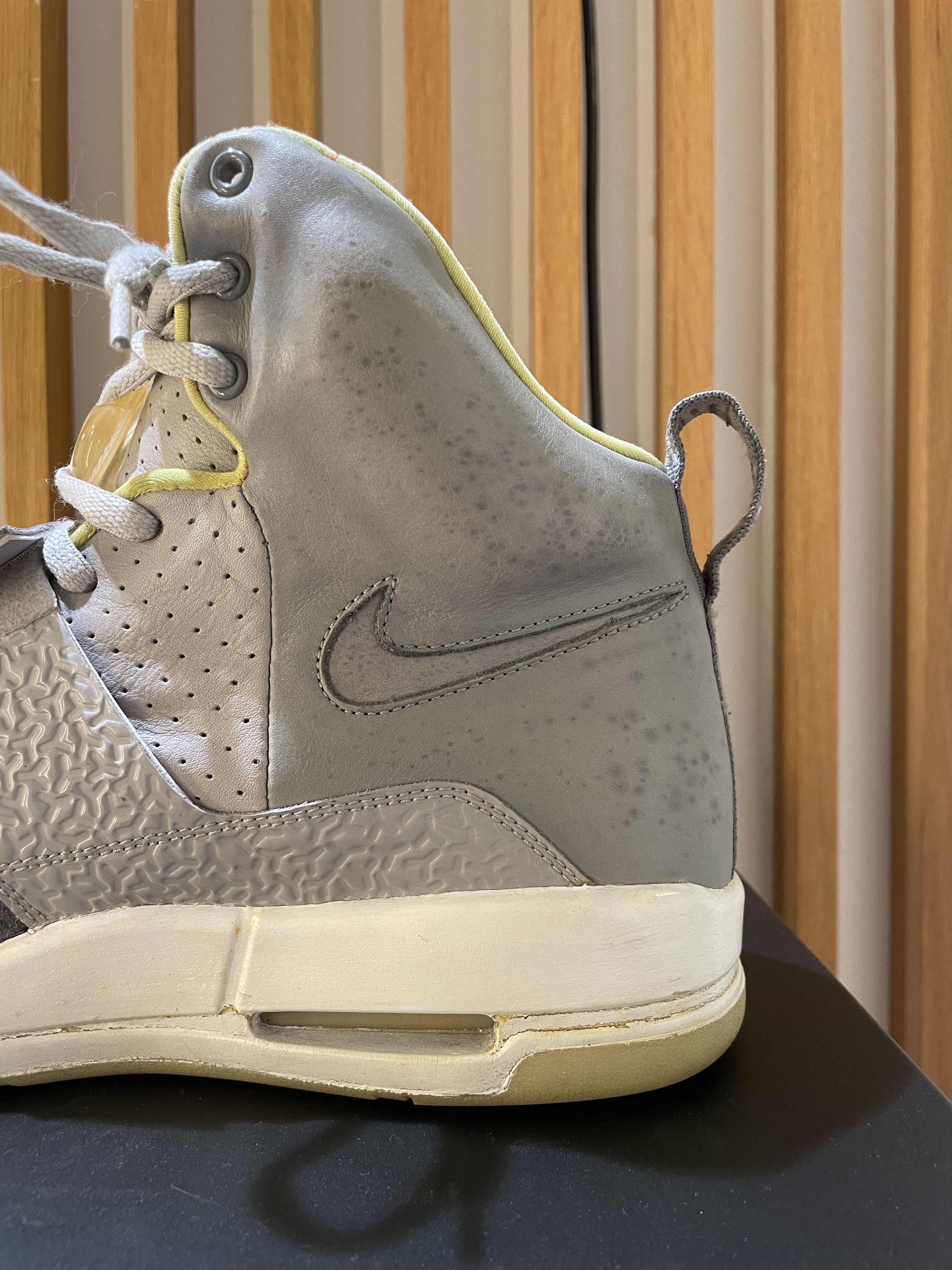 Kanye West × Nike × Yeezy Nike Air Yeezy 1 Zen Grey Size US 10.5 / EU 43-44 - 3 Thumbnail