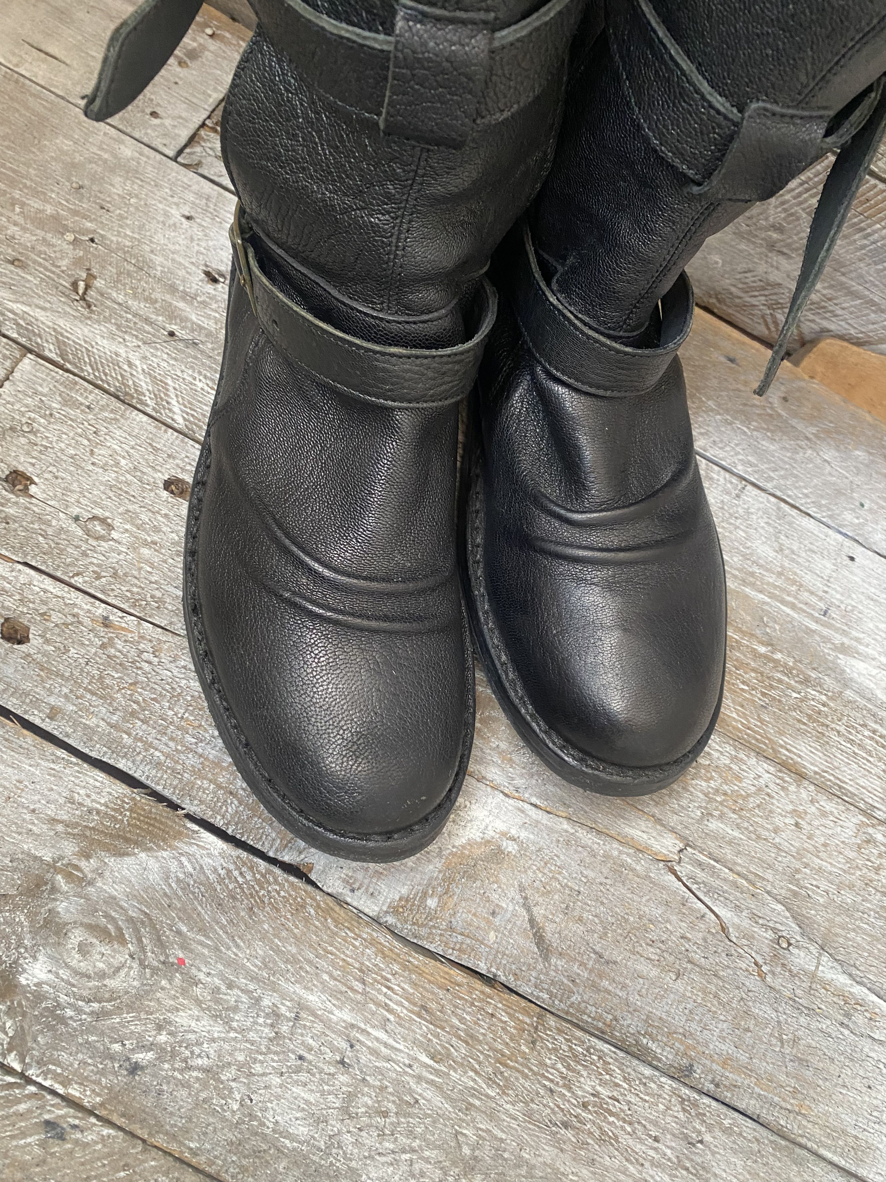 Fiorentini + Baker Fiorentini + baker distressed moto distressed boots sz39 Size US 8.5 / IT 38.5 - 10 Thumbnail