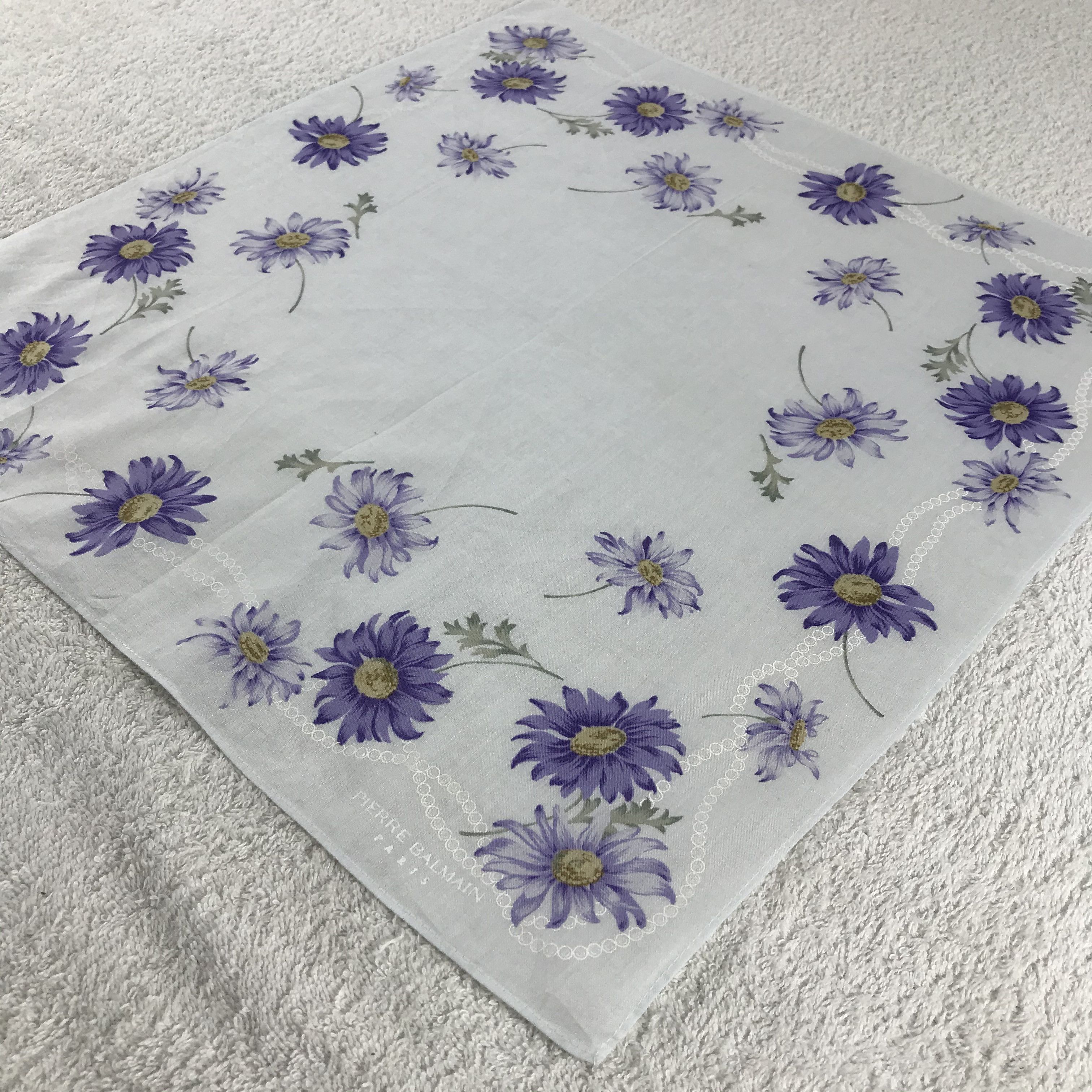 Pierre Balmain × Vintage Pierre Balmain Bandana / Handkerchief / Neckerchief - S217 Size ONE SIZE - 2 Thumbnail