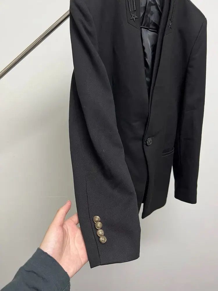 Givenchy Givenchy Star Neck Blazer Jacket Size US S / EU 44-46 / 1 - 3 Thumbnail