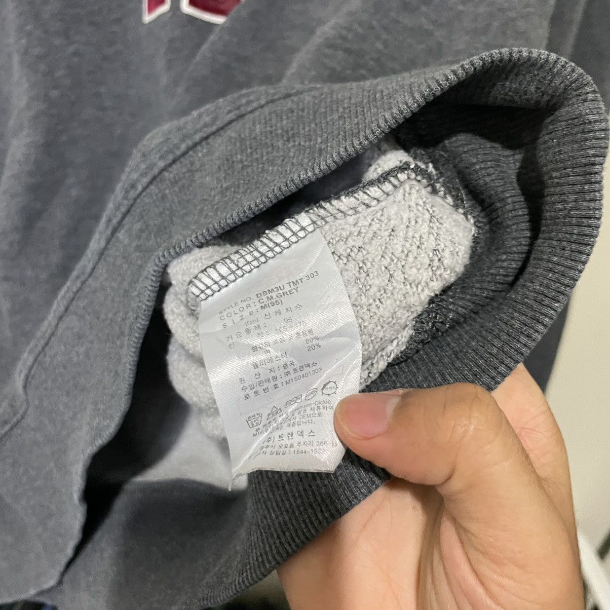 Dickies Dickies sweatshirt in grey with a collegiate-style log Size US M / EU 48-50 / 2 - 7 Thumbnail