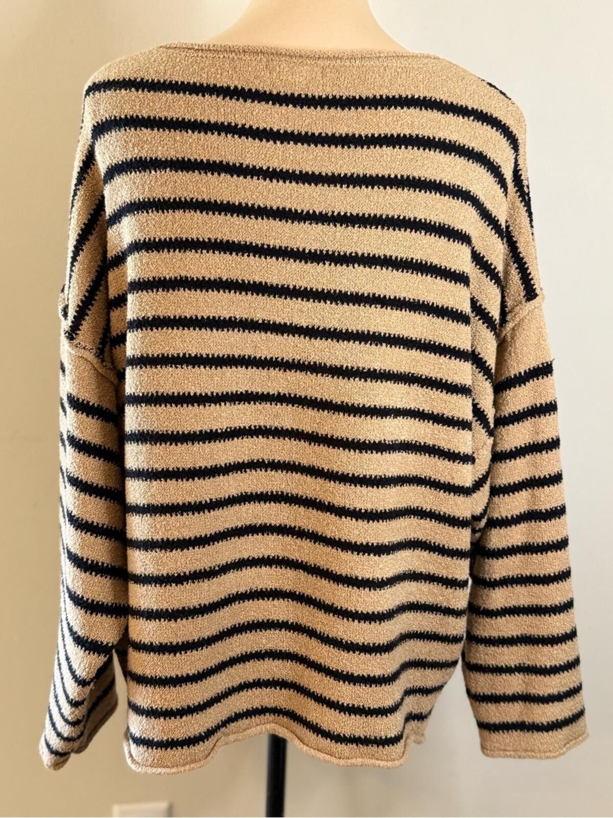 Other Promesa chunky plush boxy sweater tan black stripes SZ LG Size L / US 10 / IT 46 - 4 Thumbnail