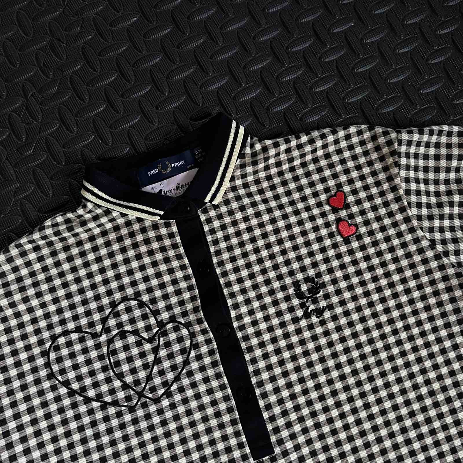 Fred Perry Fred Perry Amy Winehouse Shirt Size S / US 4 / IT 40 - 2 Thumbnail