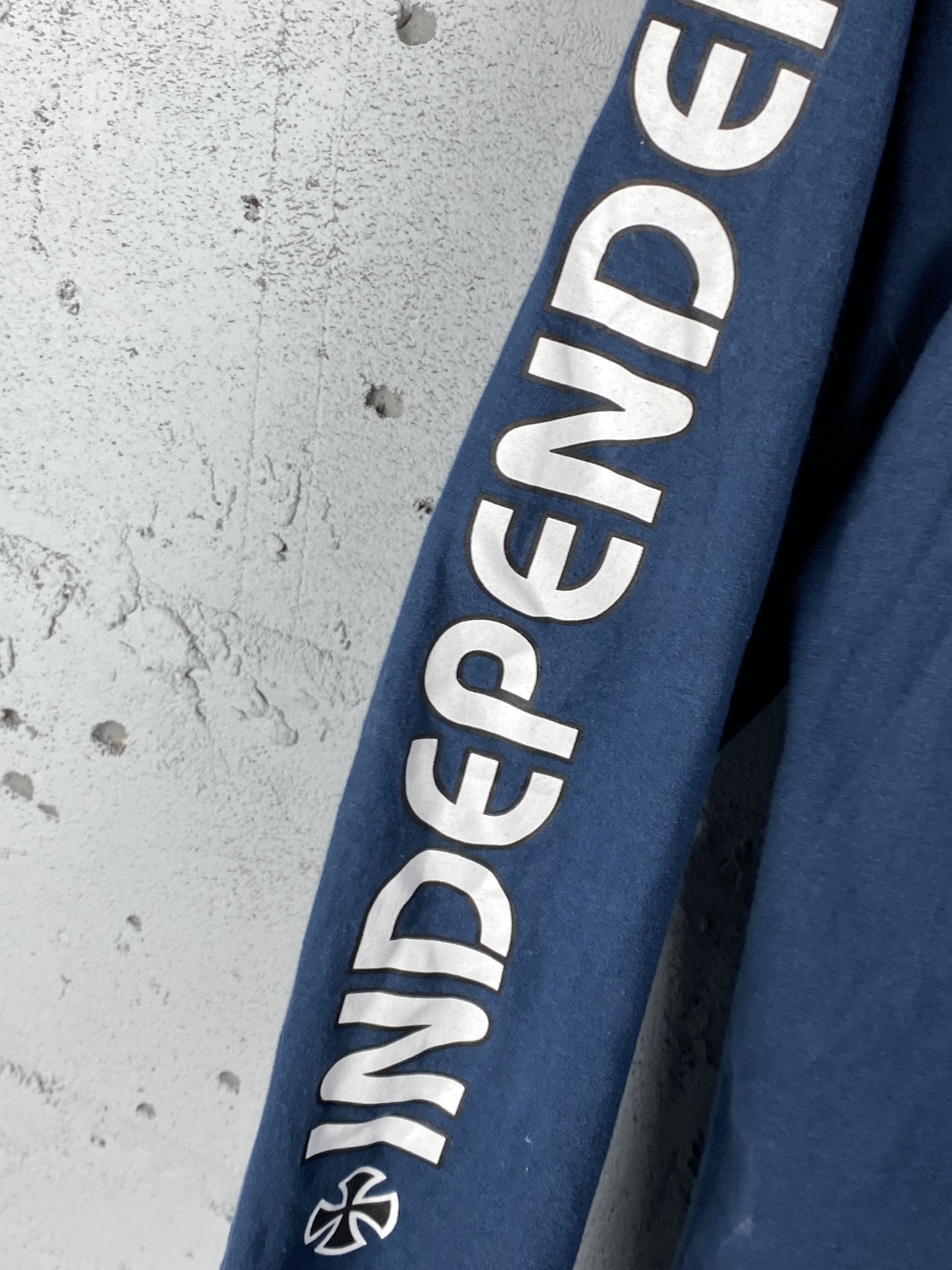 Independent Truck Co. VINTAGE INDEPENDENT SKATE Big Logo LONG SLEEVE Size US S / EU 44-46 / 1 - 5 Thumbnail