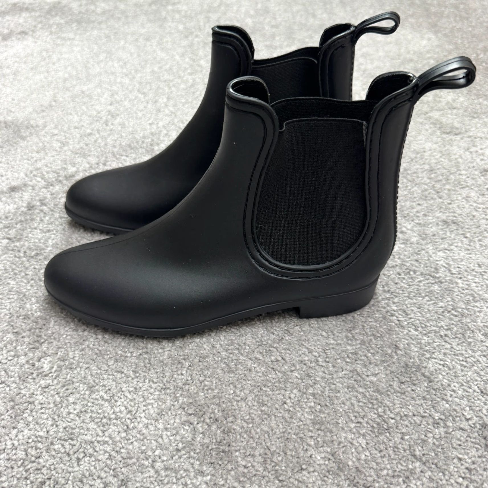 Dolce Vita VINTAGE Dolce Vita Strayden Chelsea Rain Boots Women’s 9 Ankle Waterproof Rubber Casual Outdoor Size US 9 / IT 39 - 3 Thumbnail