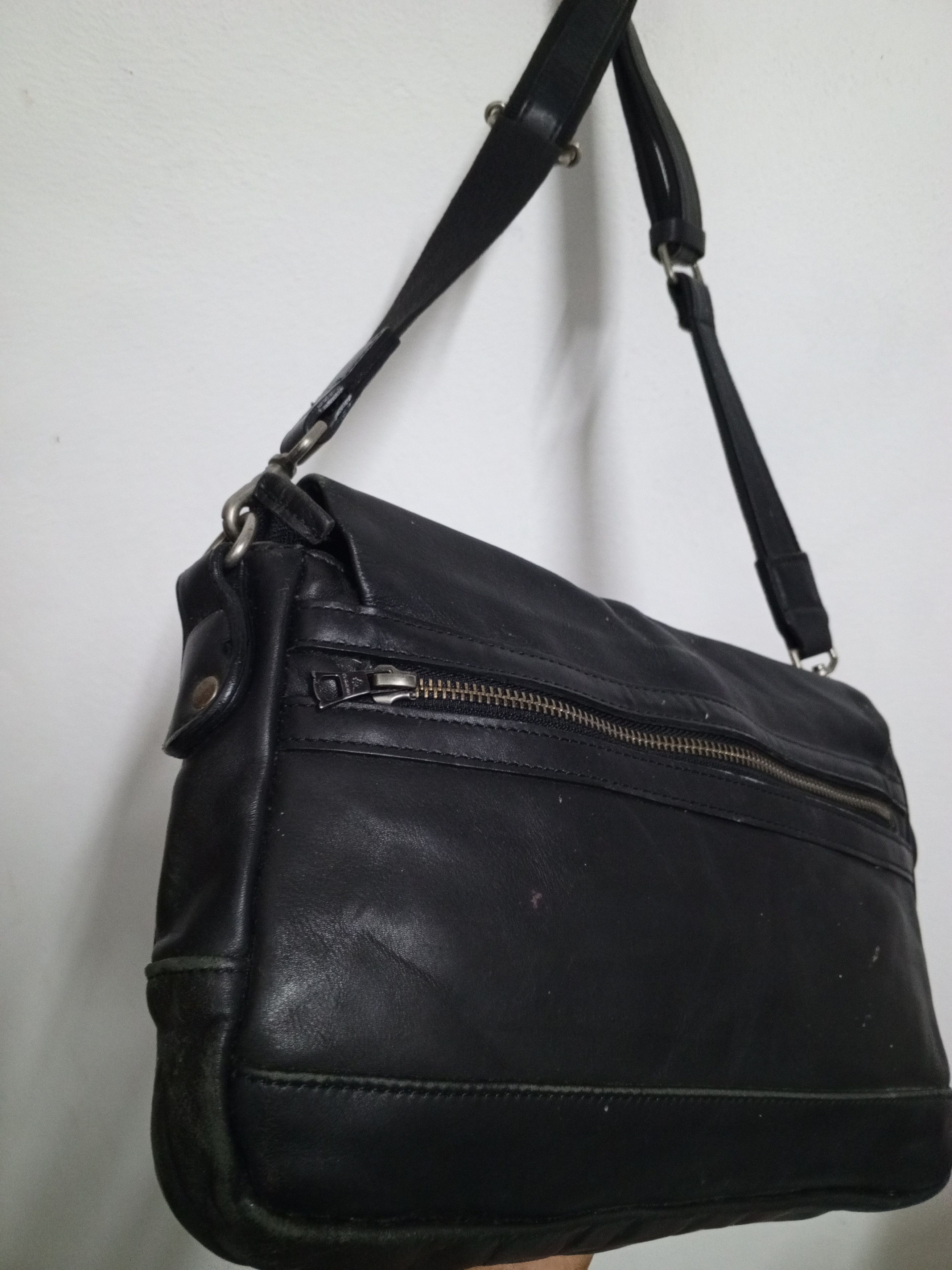 Leather 💥BINDING OFFER 💥STUDIOUS JAPAN LEATHER BAG SLIM Size ONE SIZE - 12 Thumbnail