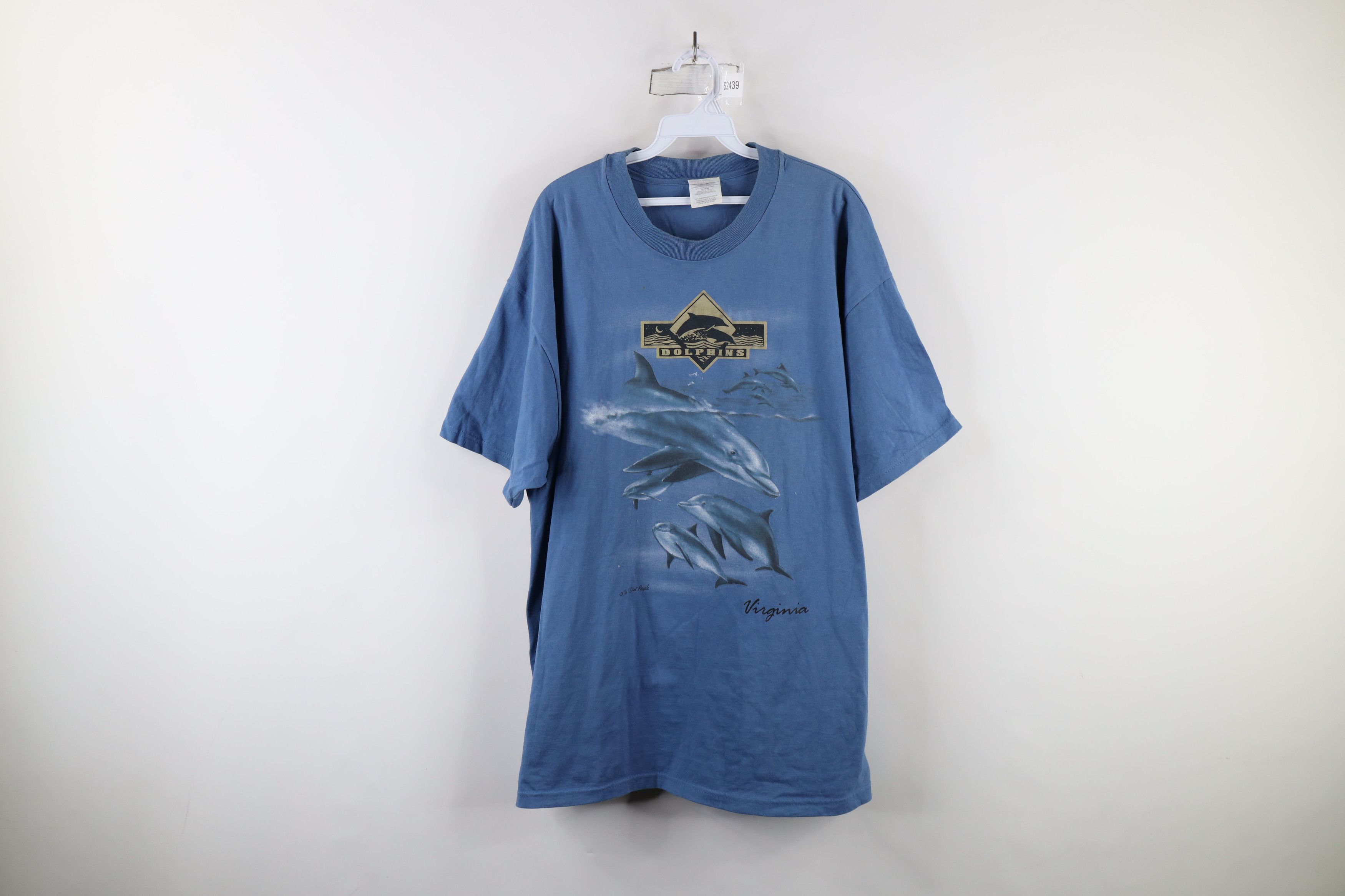 Vintage Vintage 90s Streetwear Out Virginia Dolphins Nature T-Shirt Size US XL / EU 56 / 4 - 1 Thumbnail