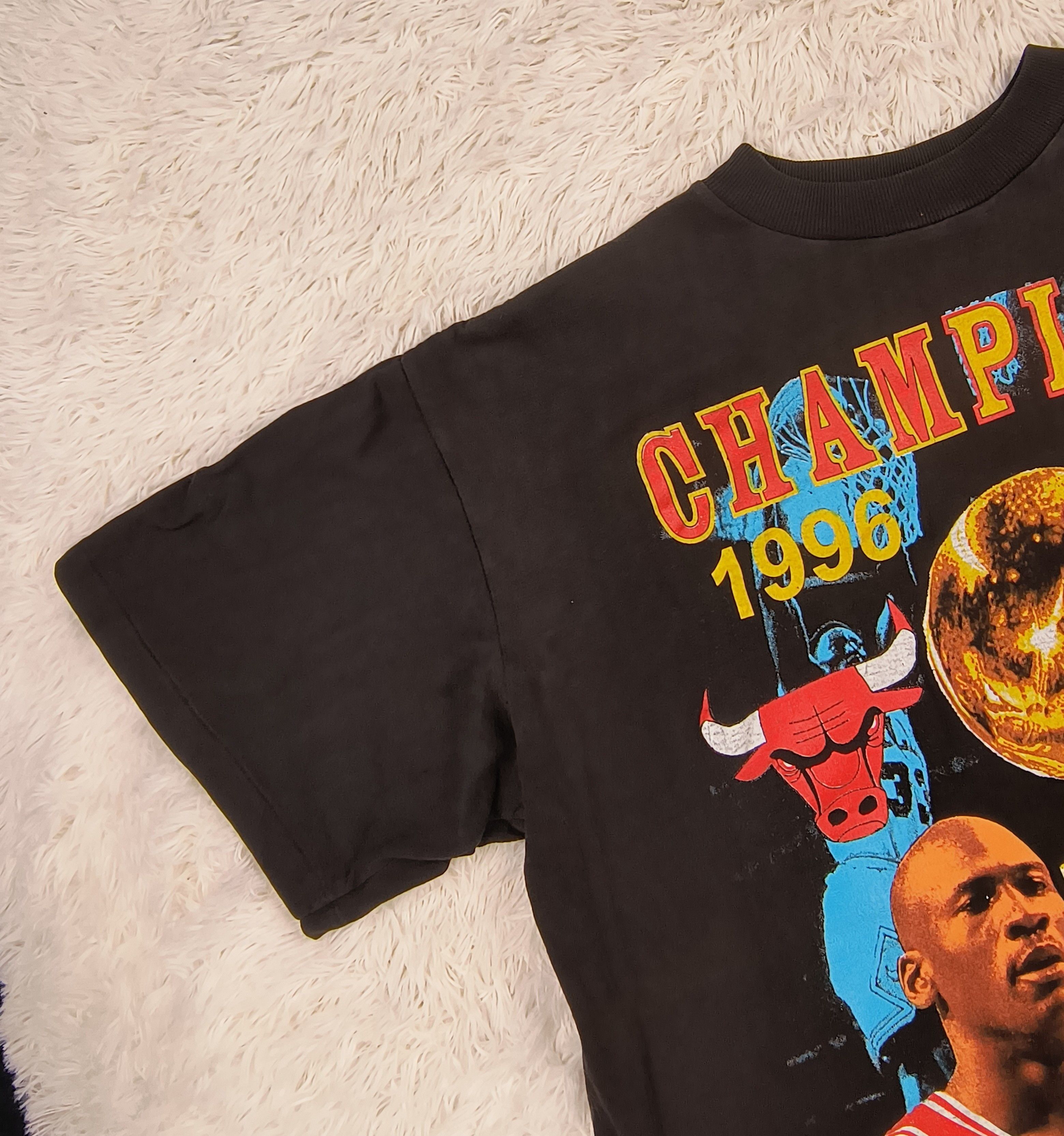 NBA Vintage Chicago bulls champion Jordan Rodman Pippen 1996 tee Size US XL / EU 56 / 4 - 4 Thumbnail