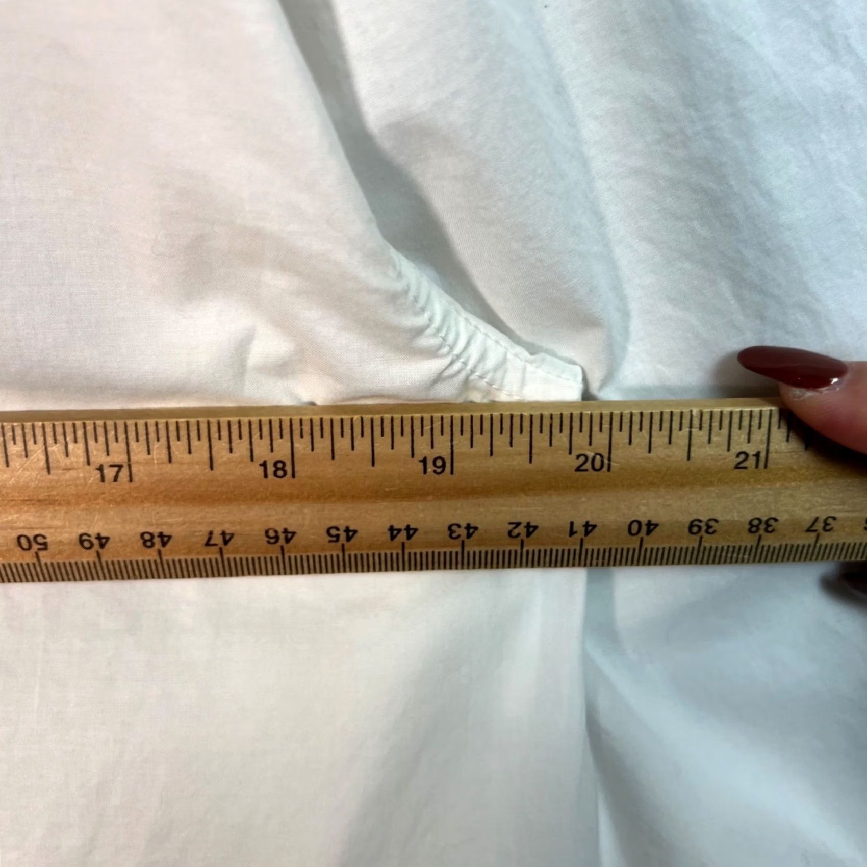Everlane Everlane White Long Sleeve Smocked Cotton Top Womens Size S Shirt Blouse Size S / US 4 / IT 40 - 6 Thumbnail