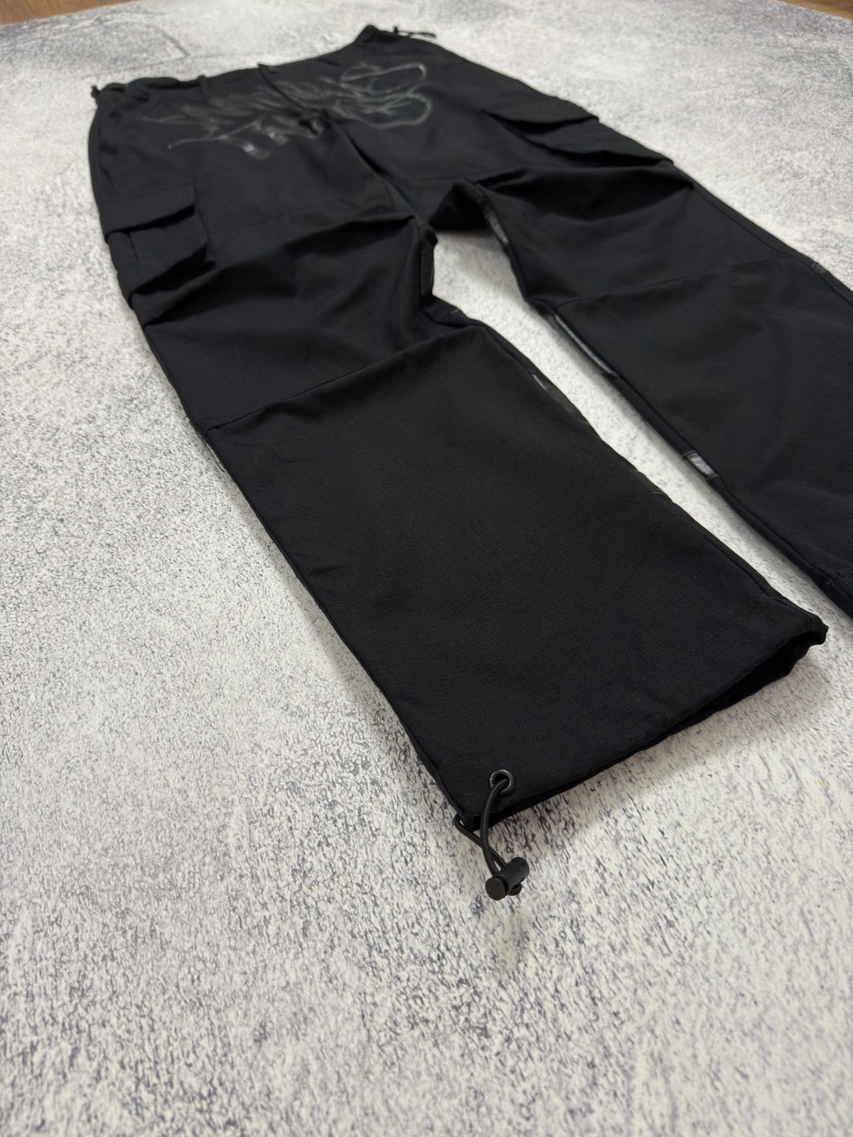 Corteiz × Japanese Brand Y2K Minus Two Parachute Cargo Pants Big Logo BBC Style Size US 30 / EU 46 - 4 Thumbnail