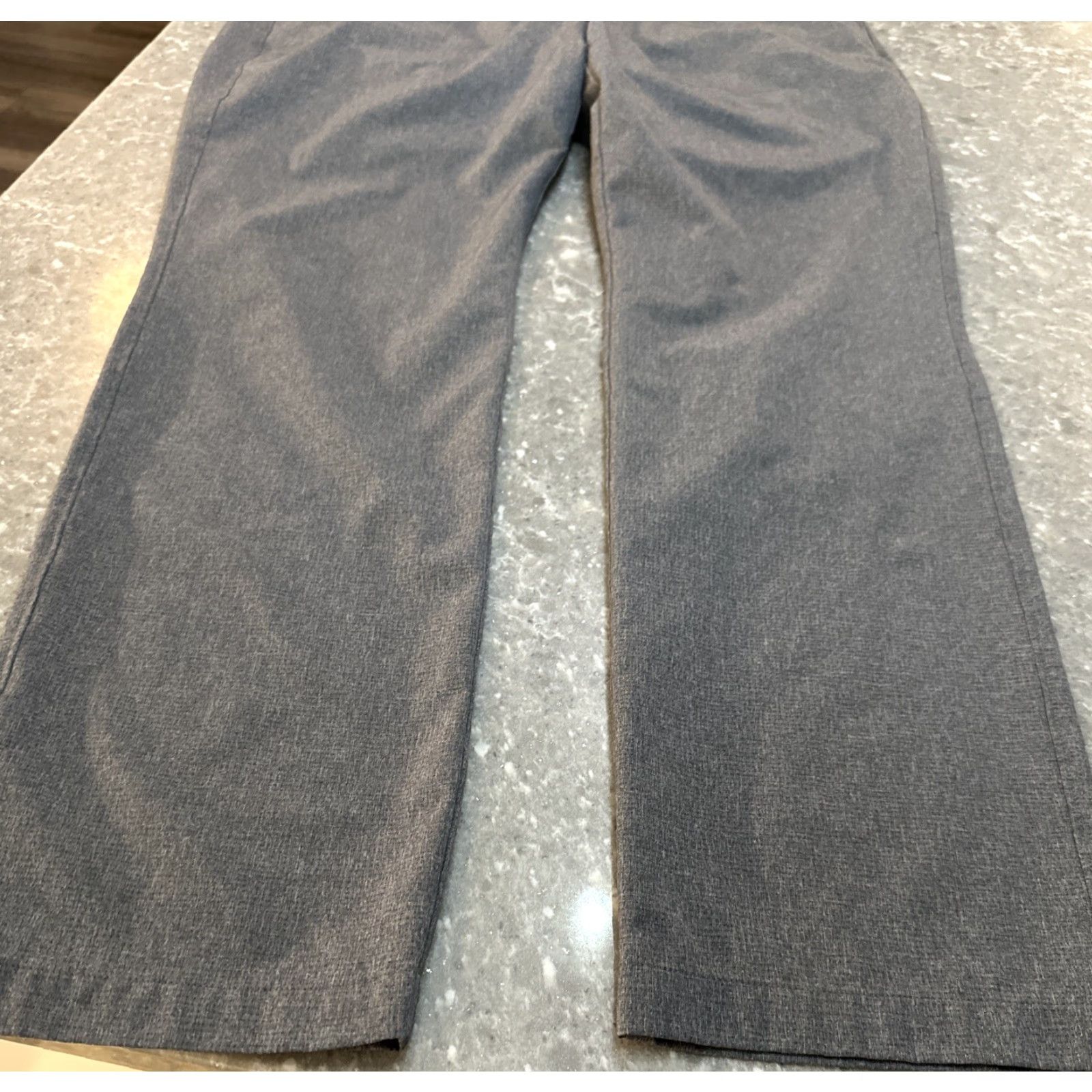 Under Armour Under Armour Pants 36x32 Gray All Season Gear Mens Chino Lightweight Casual Straight Leg 5-Pocket Logo Front Flat Front Inseam 32 Rise 10.5 Size US 36 / EU 52 - 7 Thumbnail