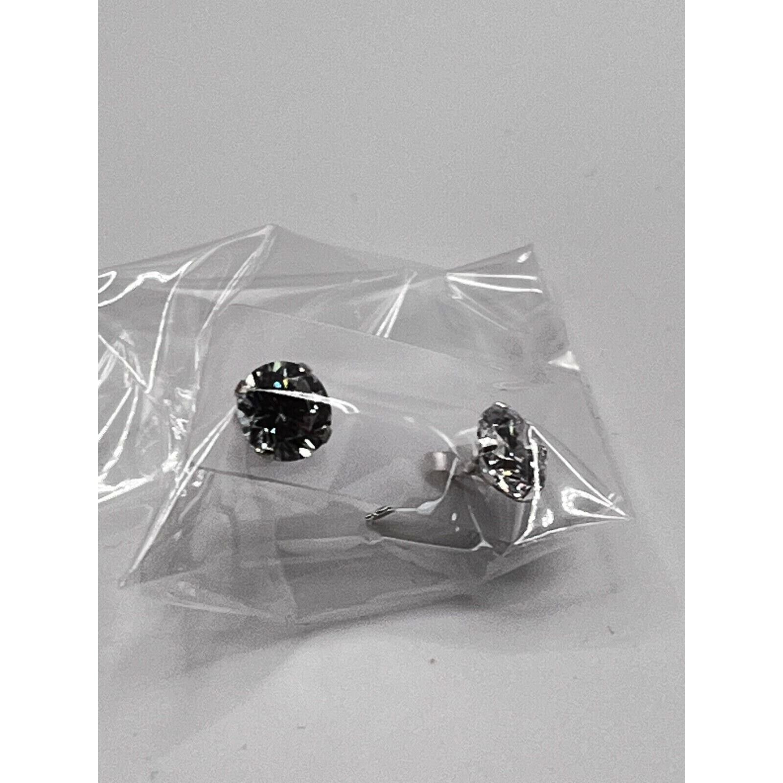 The Unbranded Brand Round Cut CZ Solitaire Earrings Antitarnish 925 Sterling Size ONE SIZE - 3 Thumbnail