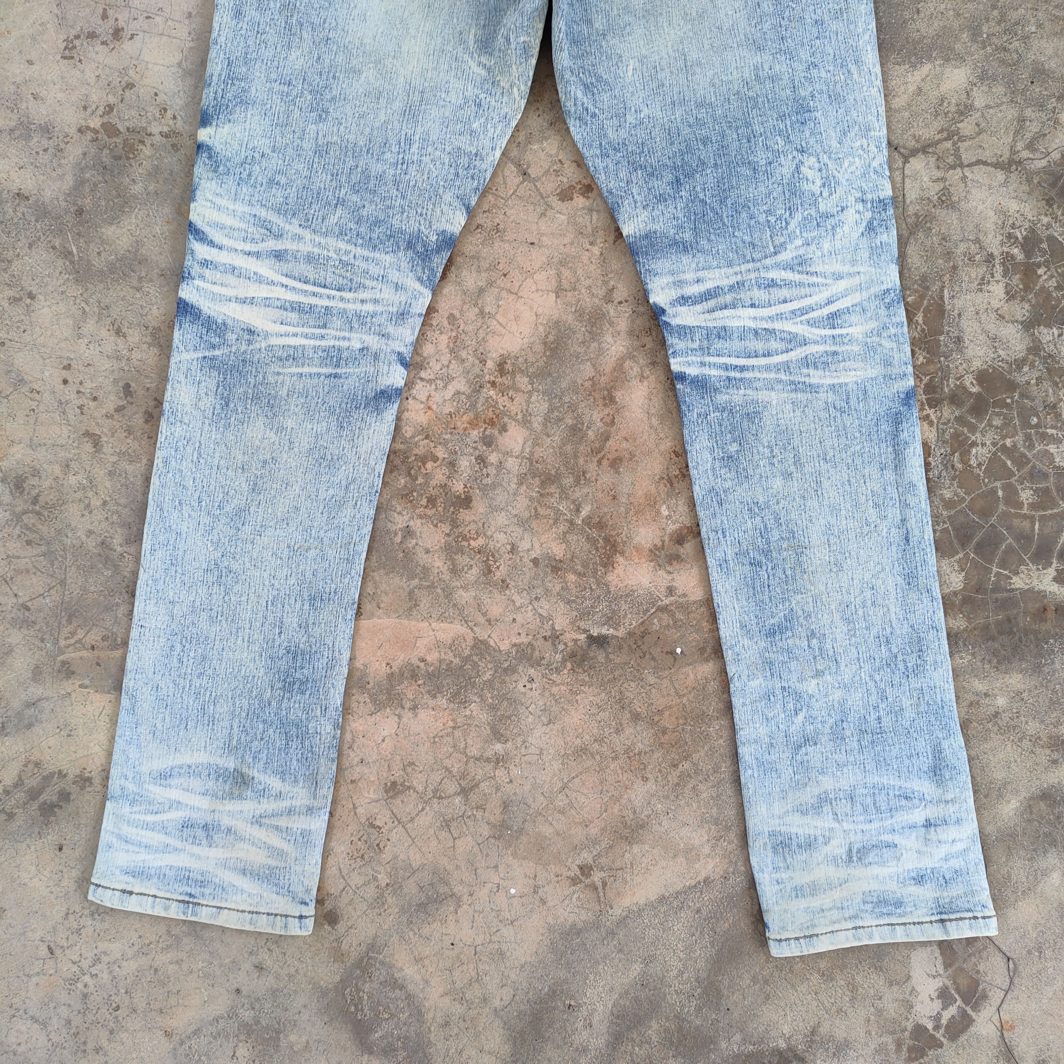 Japanese Brand × Vintage W33 VINTAGE JAPANESE FADED DISTRESSED JEANS PANTS Size US 33 - 13 Thumbnail