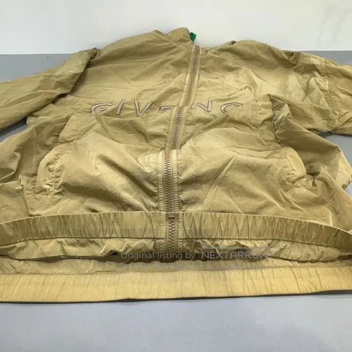 Givenchy Givenchy FW22 Logo Embroidered Zip Jacket. Size US XL / EU 56 / 4 - 7 Thumbnail