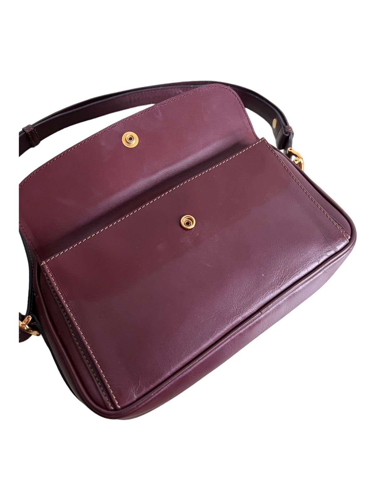 Cartier Iconic Must de Cartier Calfskin Leather Crossbody & Hobo Bag Size ONE SIZE - 11 Thumbnail
