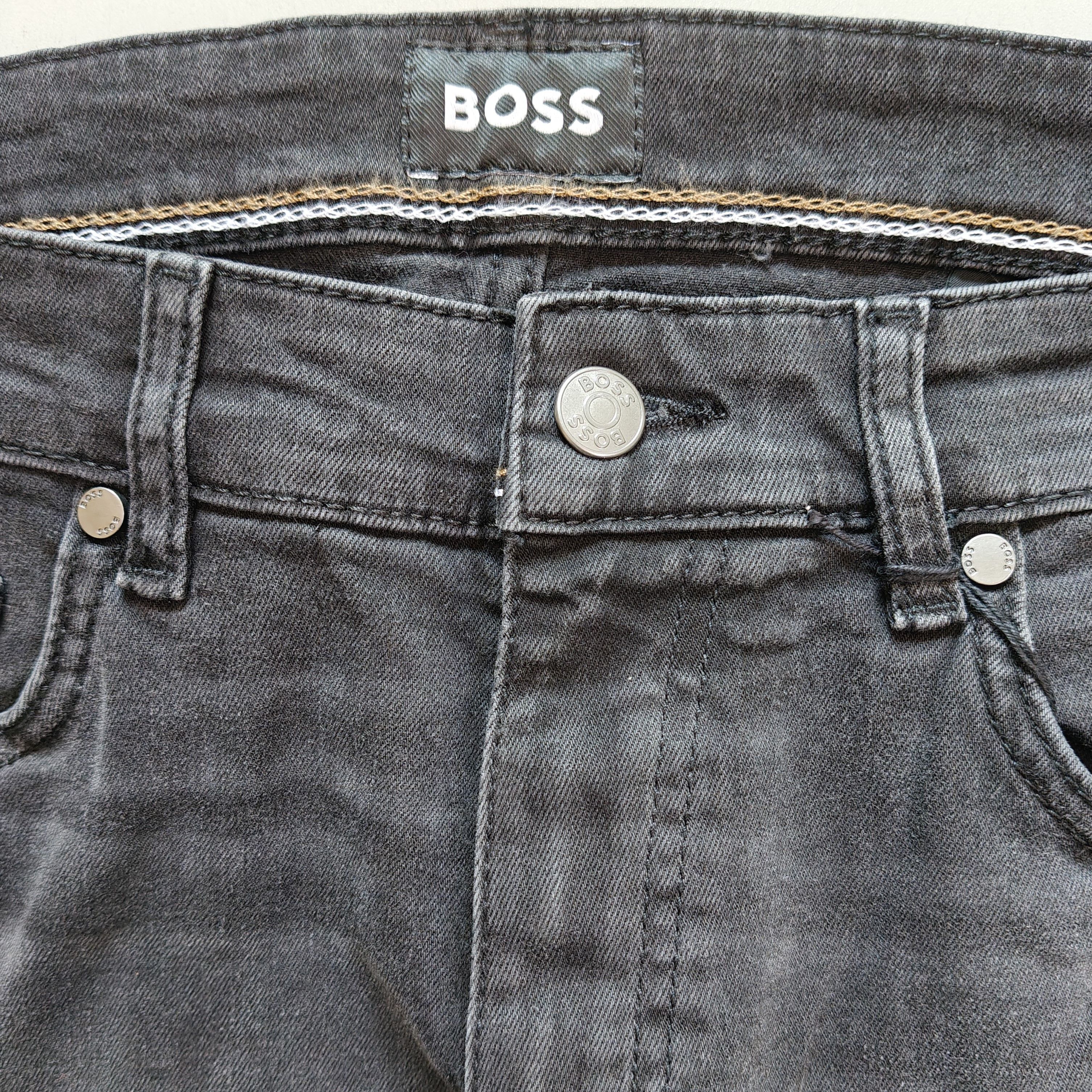 Hugo Boss BOSS ANDERSON Relaxed Fit men's Jeans Free Shipping T/6081 Size US 31 - 10 Thumbnail