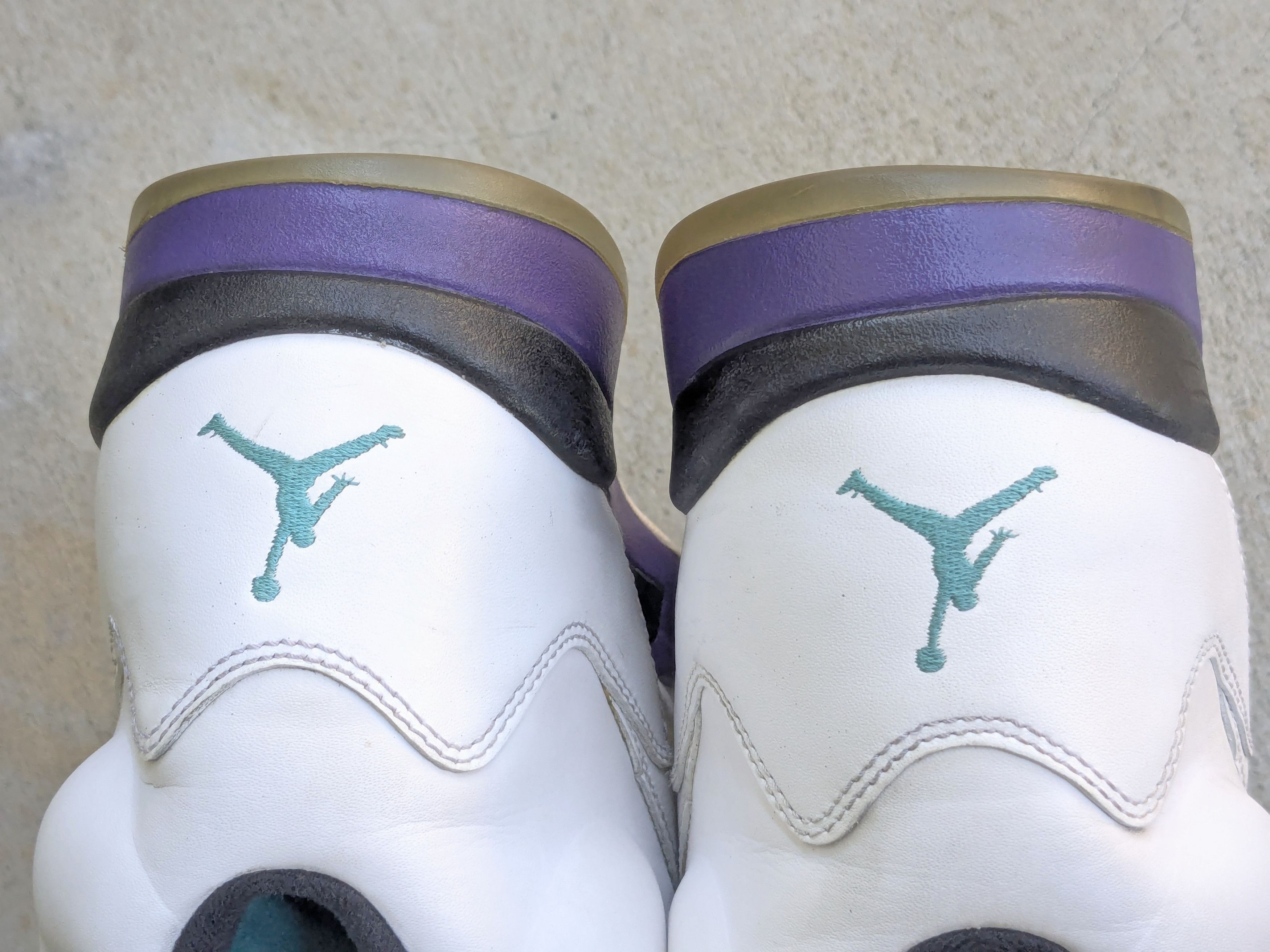 Jordan Brand Nike Air Jordan 5 Retro Grape 2013 White Purple 136027-108 Size US 12 / EU 45 - 12 Thumbnail