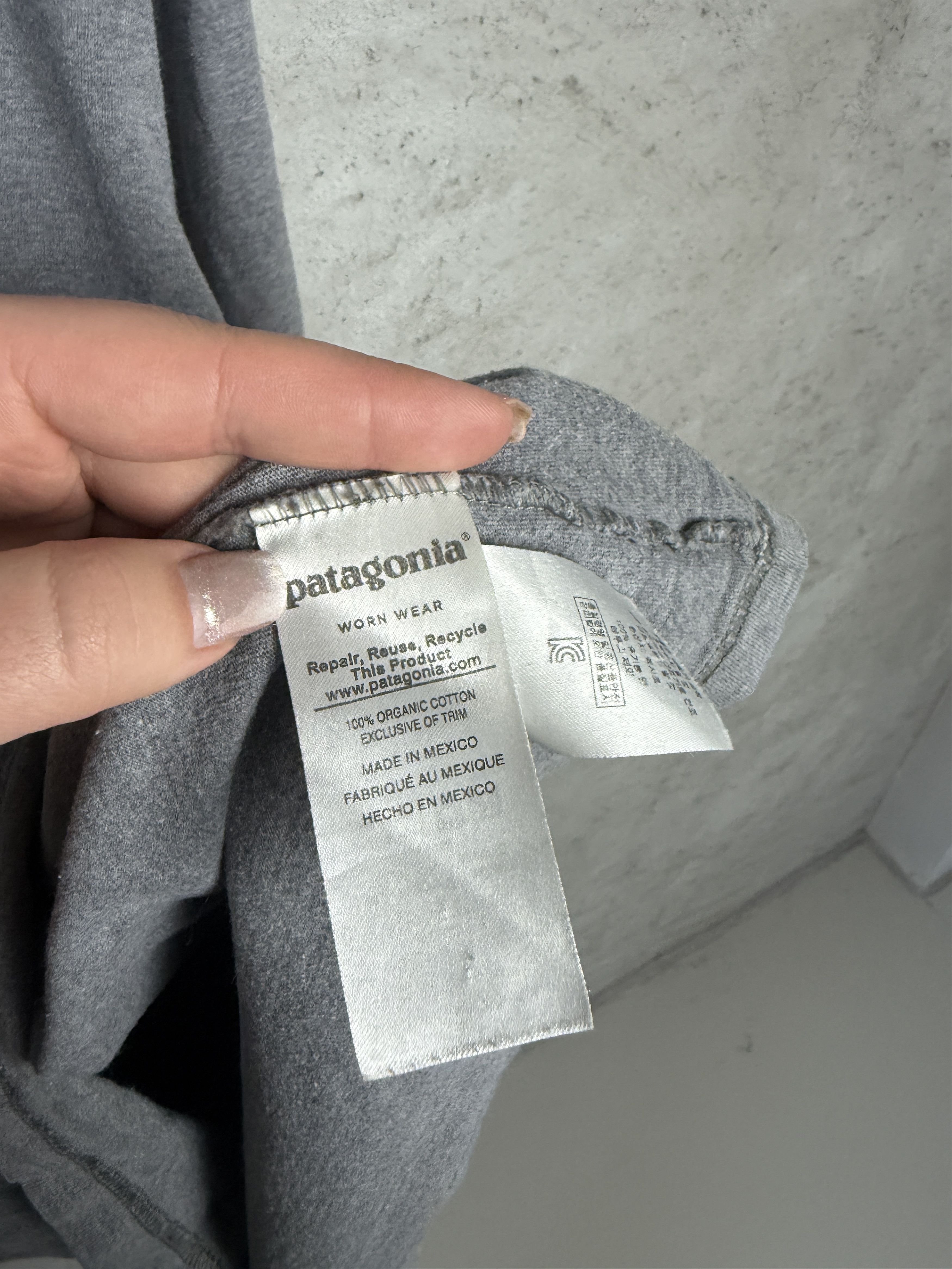 Patagonia Patagonia big back logo long sleeve t-shirt tee outdoor Size US M / EU 48-50 / 2 - 4 Thumbnail