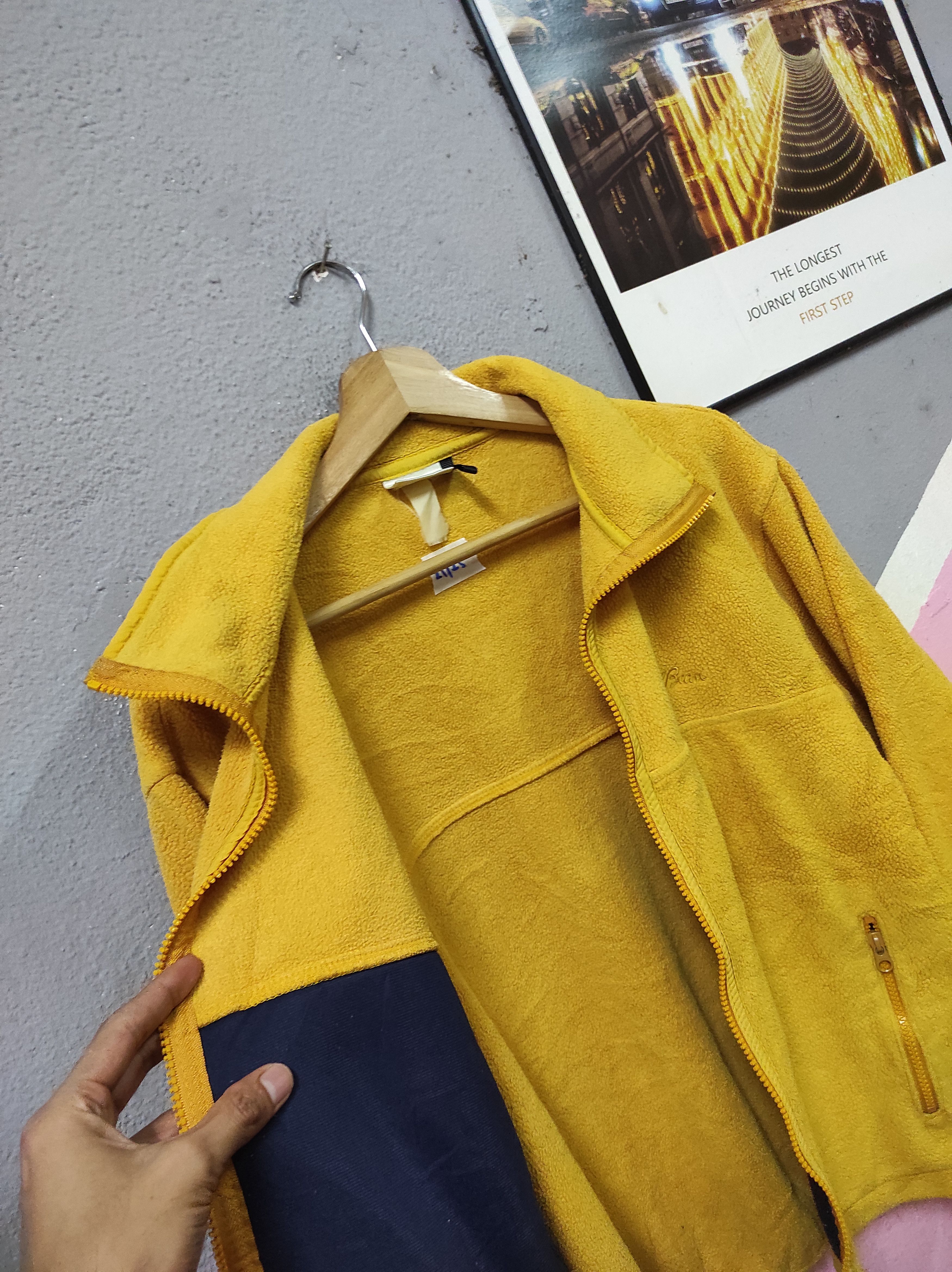 L.L. Bean × Vintage LL BEAN YELLOW JACKET SWEATER FLEECE Size M / US 6-8 / IT 42-44 - 3 Thumbnail