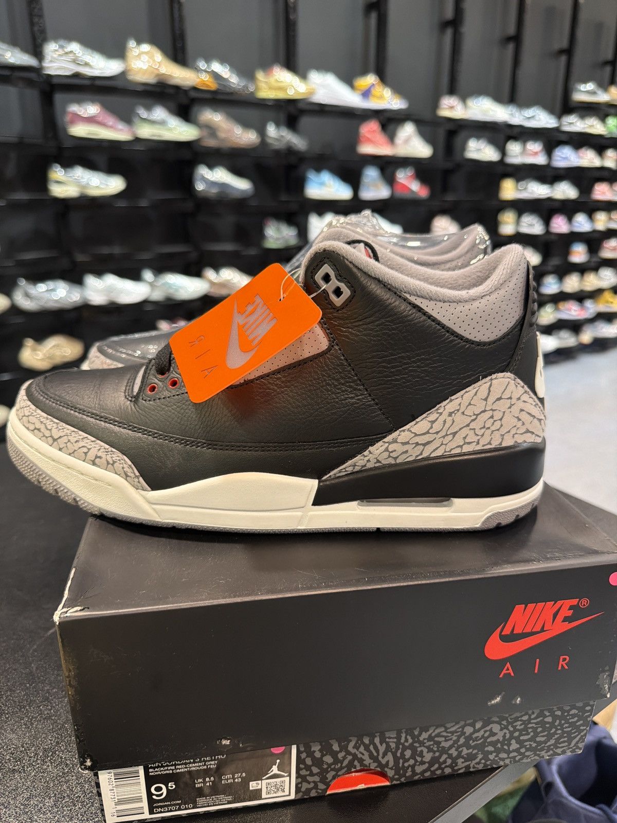 Jordan Brand Jordan 3 Black cements Size-9.5 Brand New Quick Ship Size US 9.5 / EU 42-43 - 5 Thumbnail