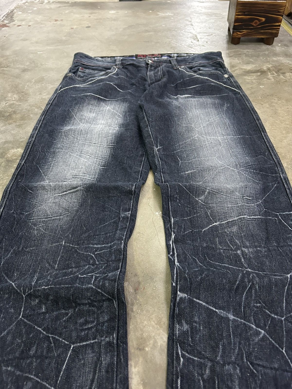 Japanese Brand Jack Serika Japanese Grunge Cracked Washed Crazy Streak Fade Size US 34 / EU 50 - 6 Thumbnail