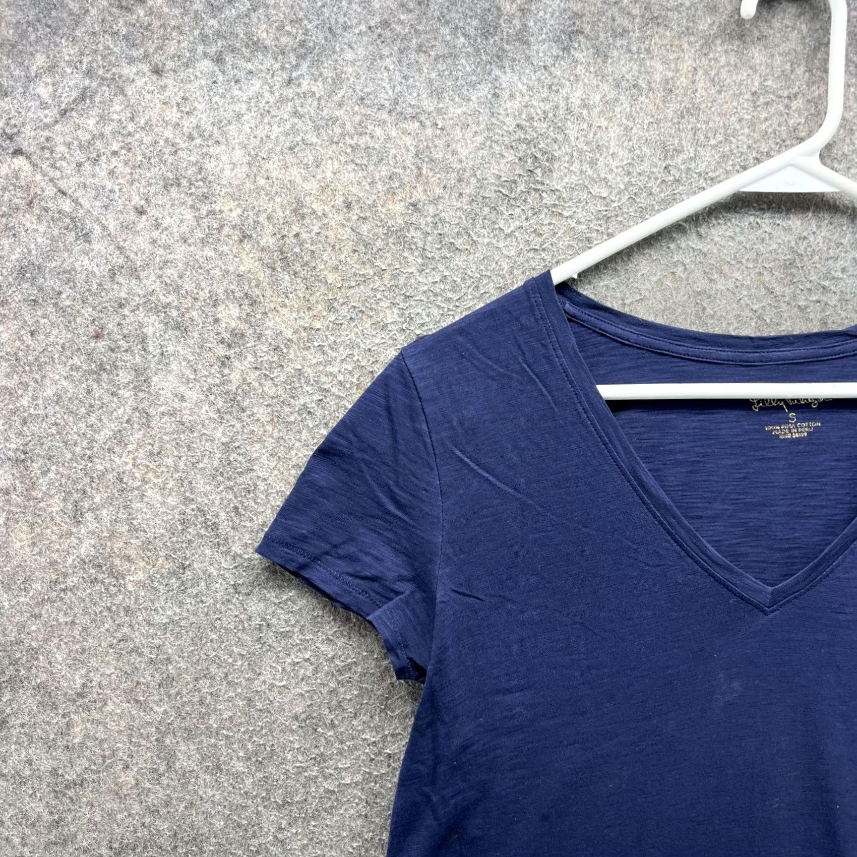 Lilly Pulitzer Lilly Pulitzer Shirt Womens Small Blue Pima Cotton V Neck Short Sleeve Tee Top Size S / US 4 / IT 40 - 5 Thumbnail