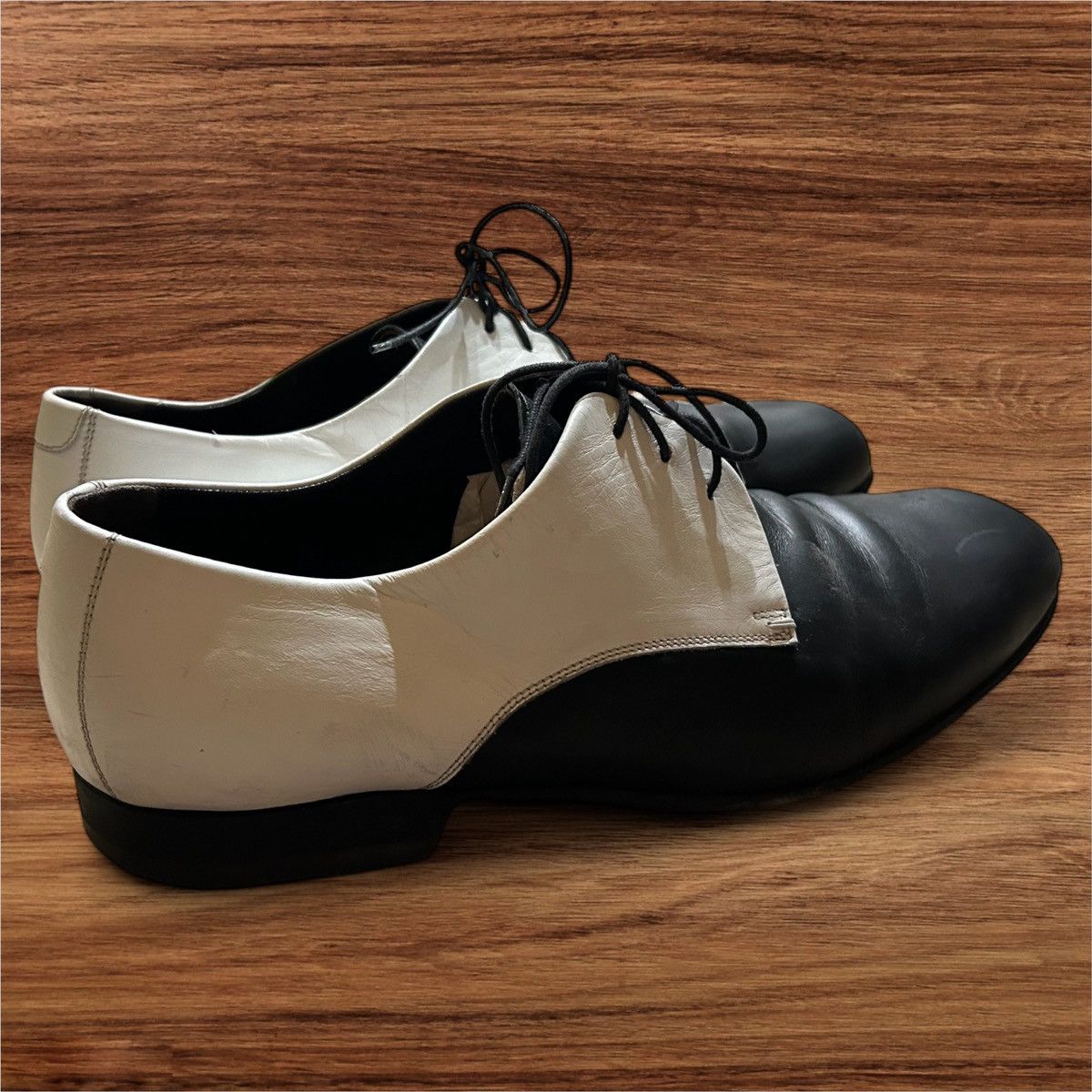 Lanvin × Vintage Vintage Lanvin Men’s Oxford Shoes Black & White Leather Size US 9.5 / EU 42-43 - 5 Thumbnail
