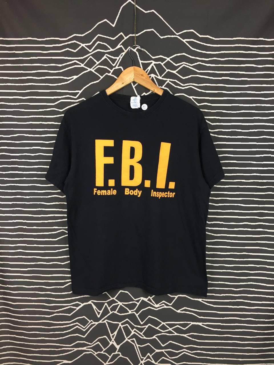 Vintage Vtg FBI Female Body Inspector Parody Tee Size US M / EU 48-50 / 2 - 1 Thumbnail