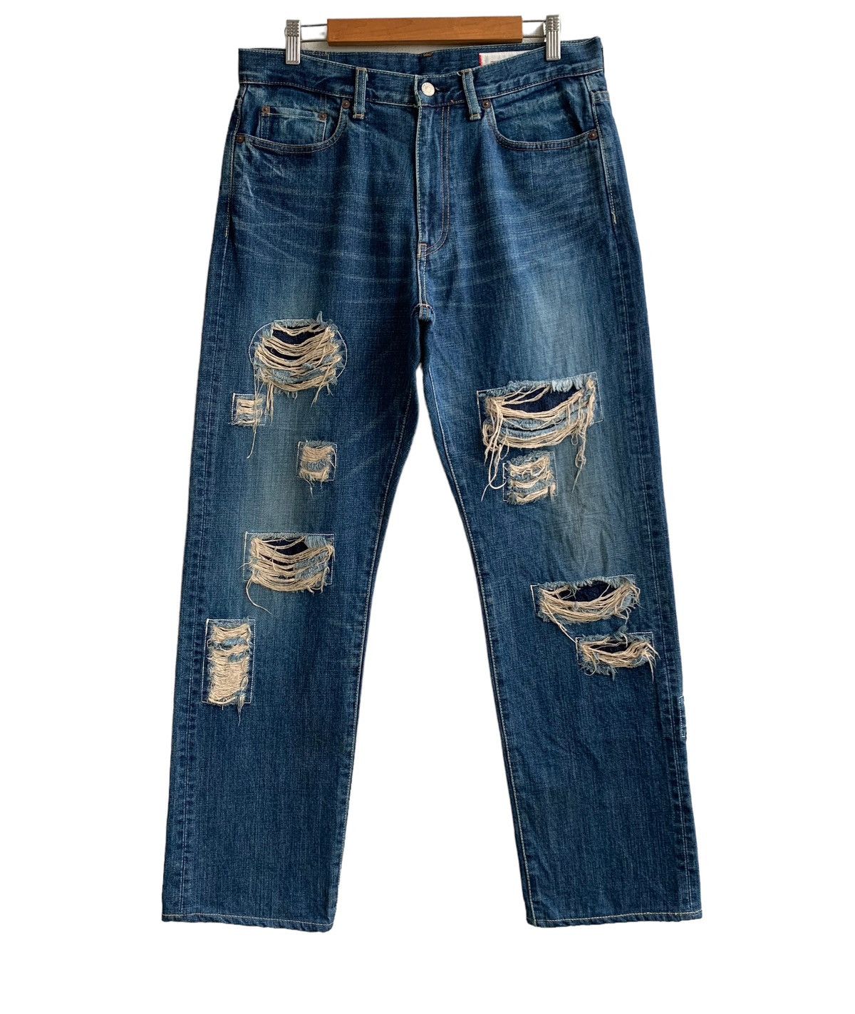 FOB Factory Vintage FOB Factory Torn Patch Jeans Distressed Size US 33 - 1 Thumbnail