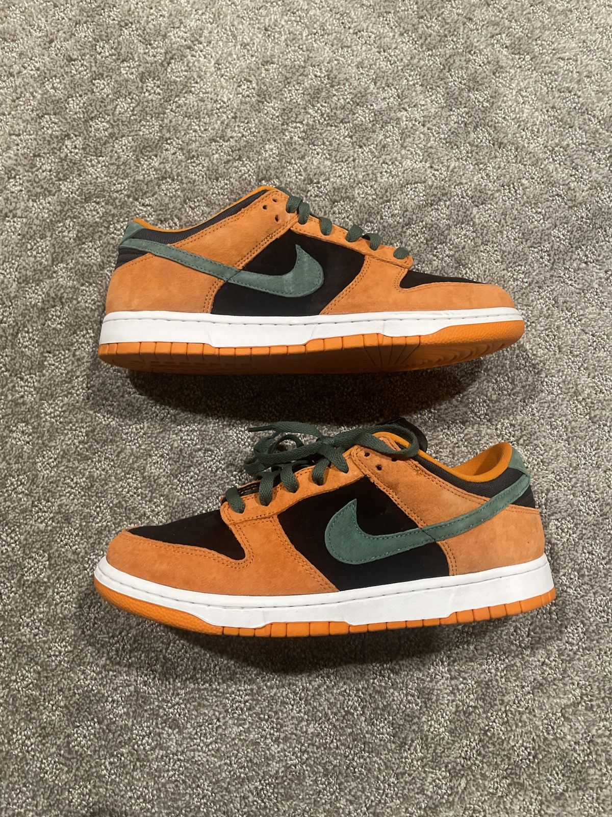 Nike Nike Dunk Low SP CERAMIC Size US 10.5 / EU 43-44 - 1 Thumbnail